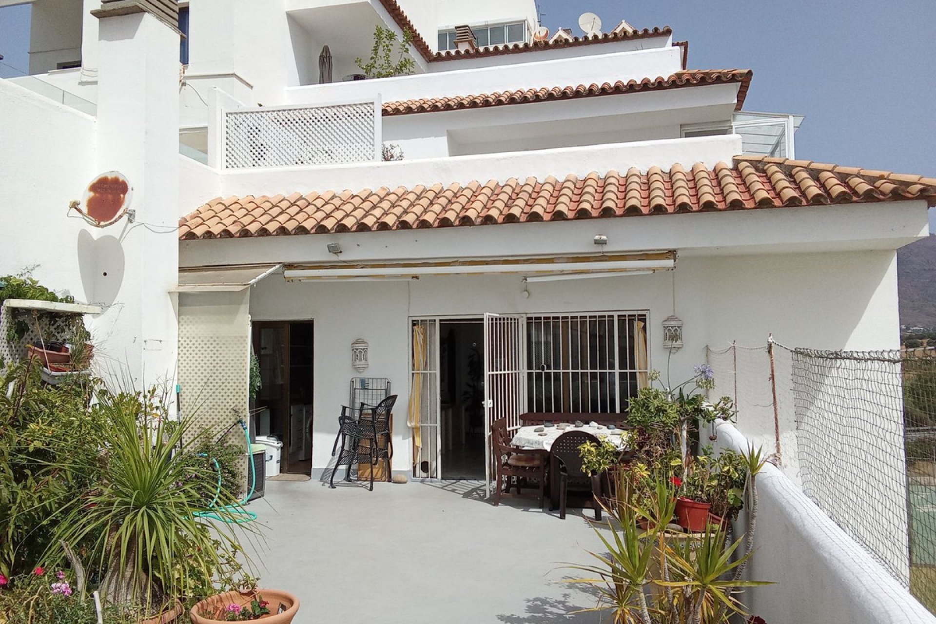 Resale - Apartment - Top Floor Apartment - Estepona - Estepona Centro