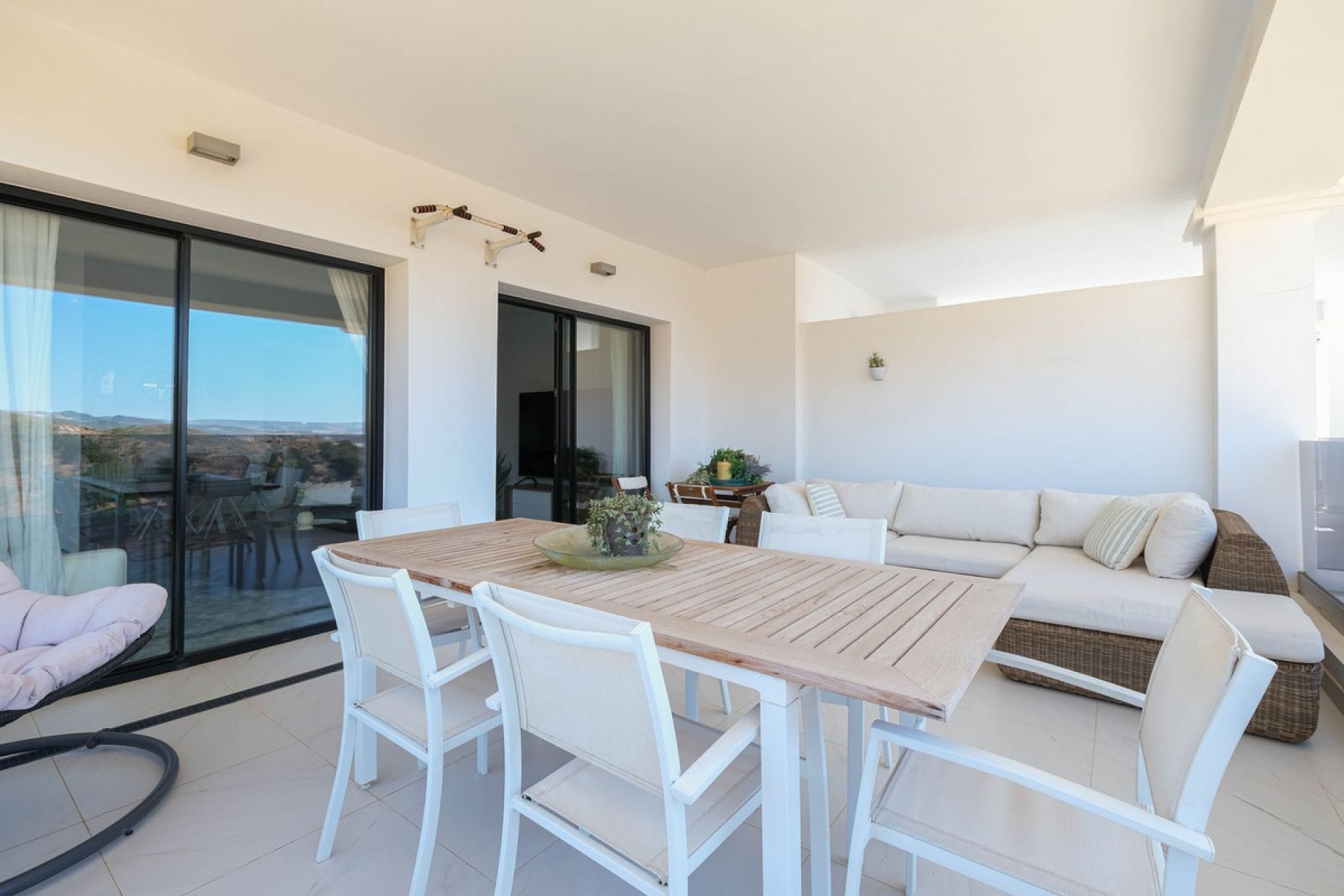 Resale - Apartment - Top Floor Apartment - Estepona - Estepona Centro