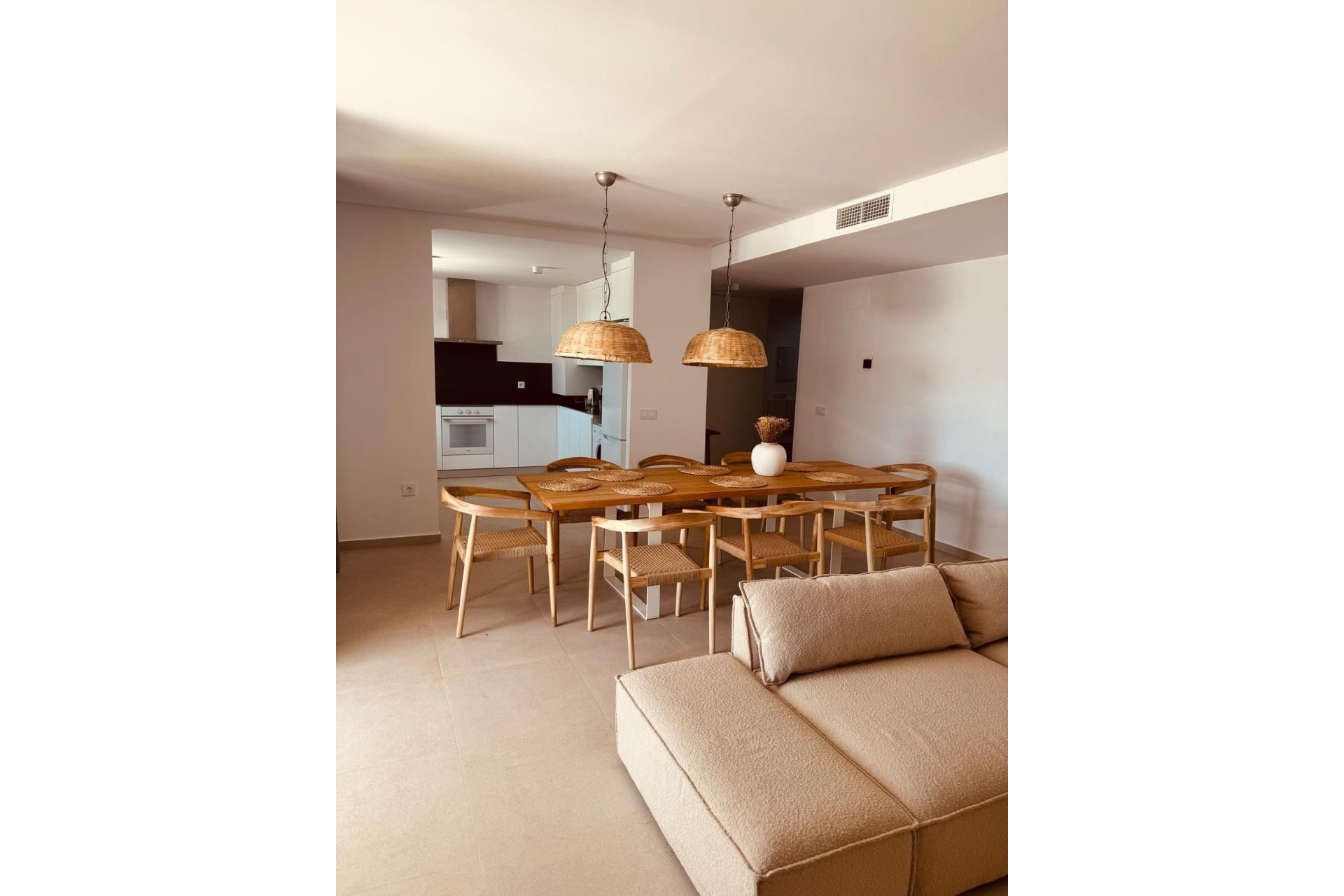 Resale - Apartment - Top Floor Apartment - Estepona - Estepona Centro