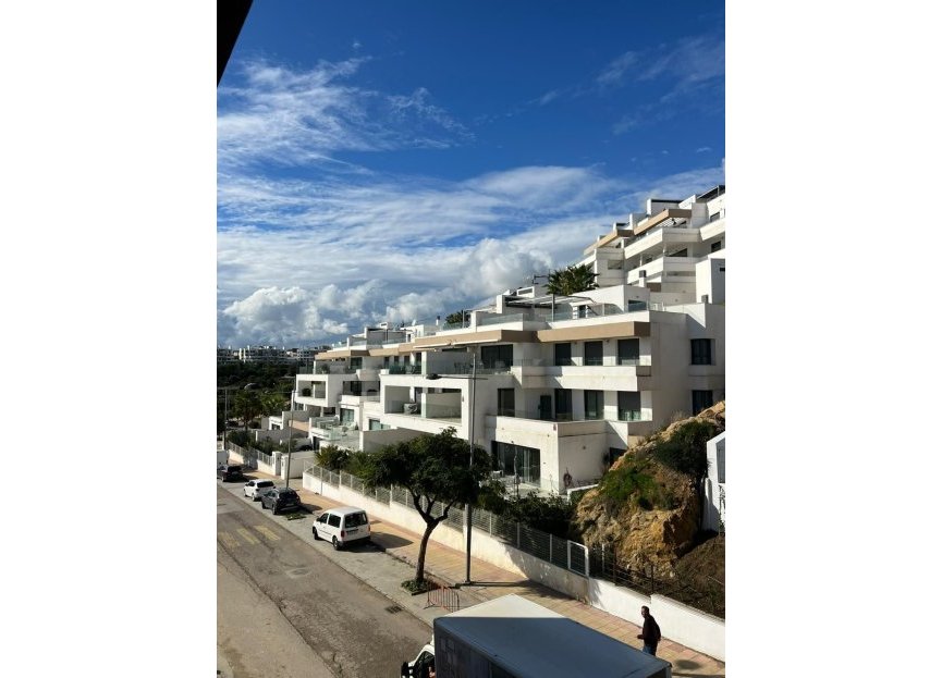 Resale - Apartment - Top Floor Apartment - Estepona - Estepona Centro