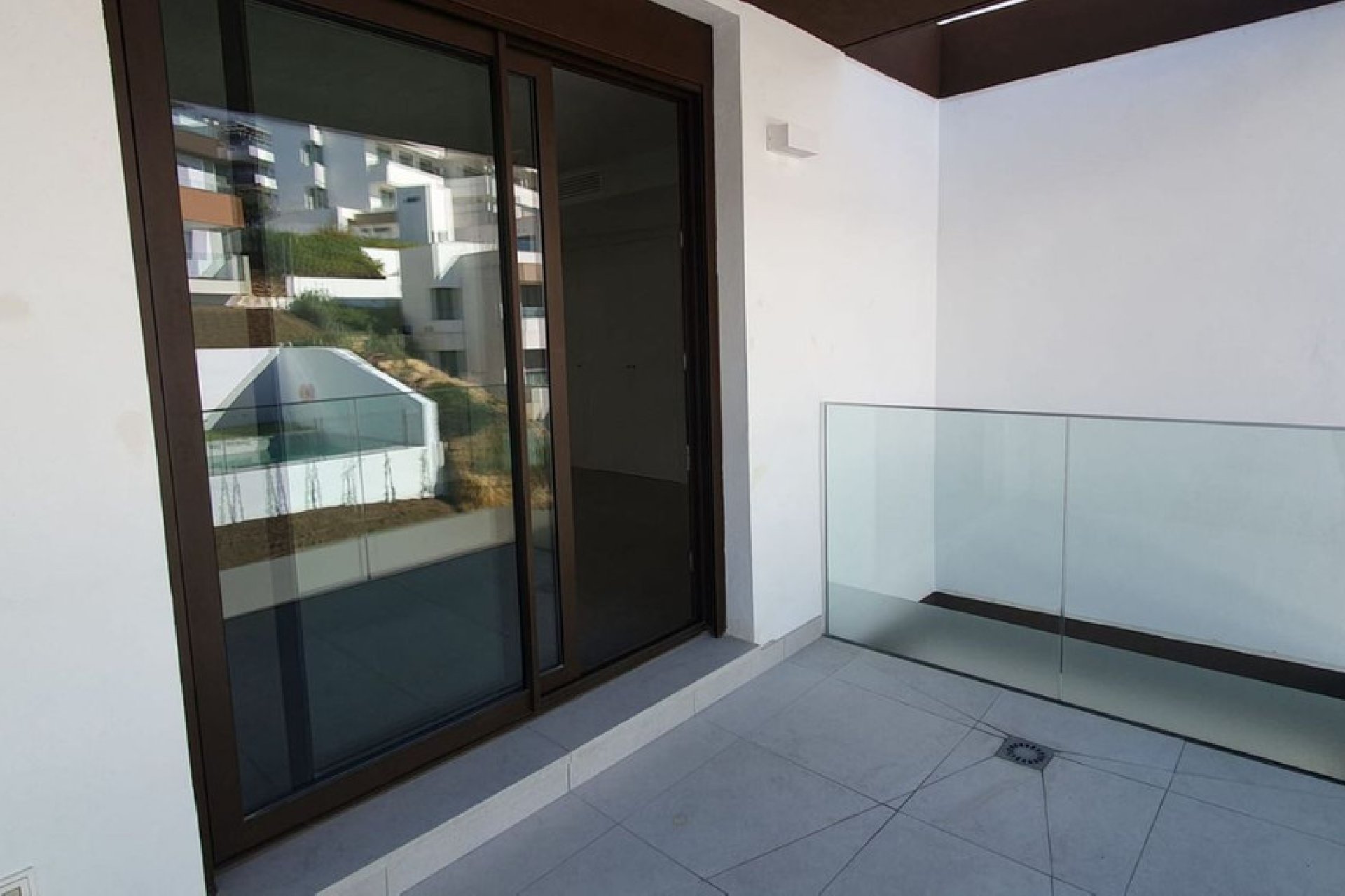 Resale - Apartment - Top Floor Apartment - Estepona - Estepona Centro