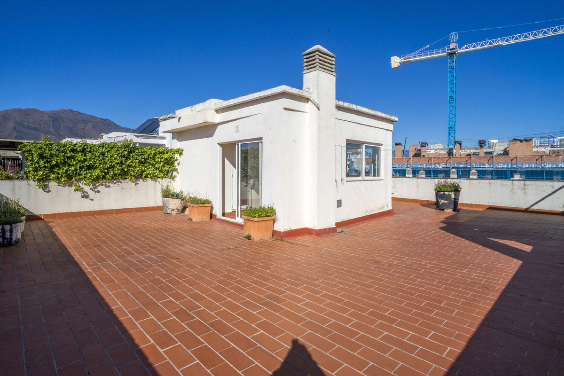 Resale - Apartment - Top Floor Apartment - Estepona - Estepona Centro