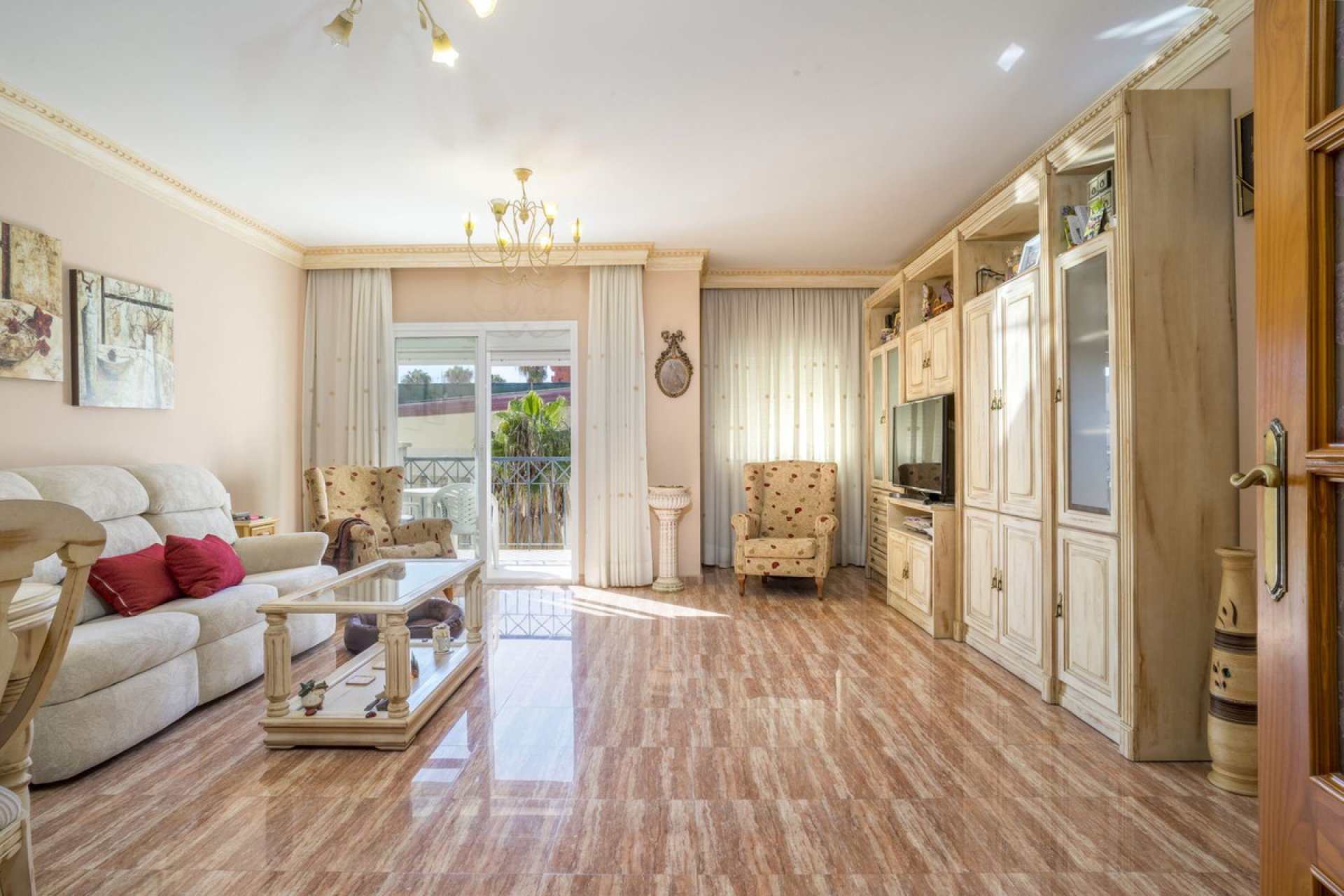 Resale - Apartment - Top Floor Apartment - Estepona - Estepona Centro