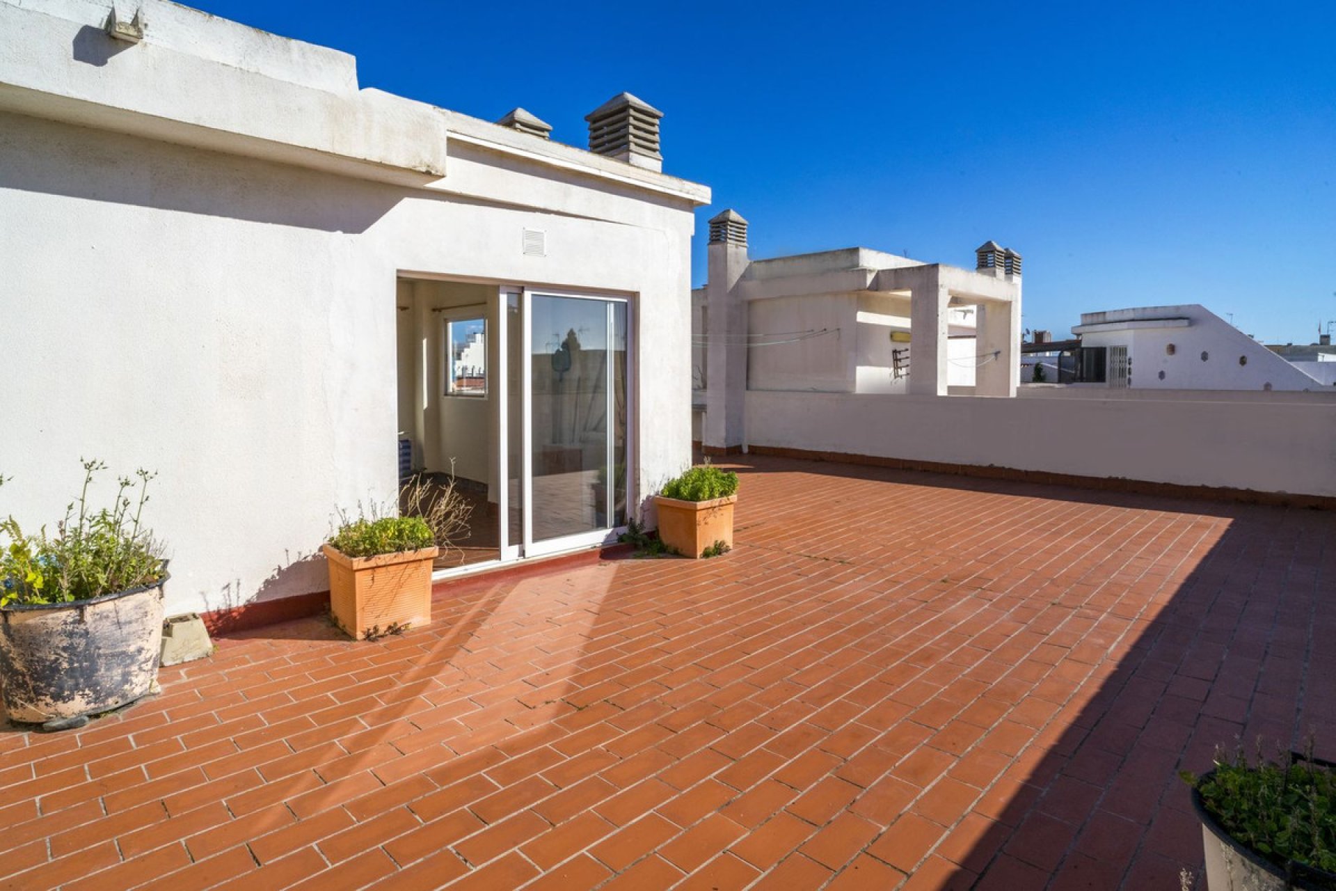 Resale - Apartment - Top Floor Apartment - Estepona - Estepona Centro