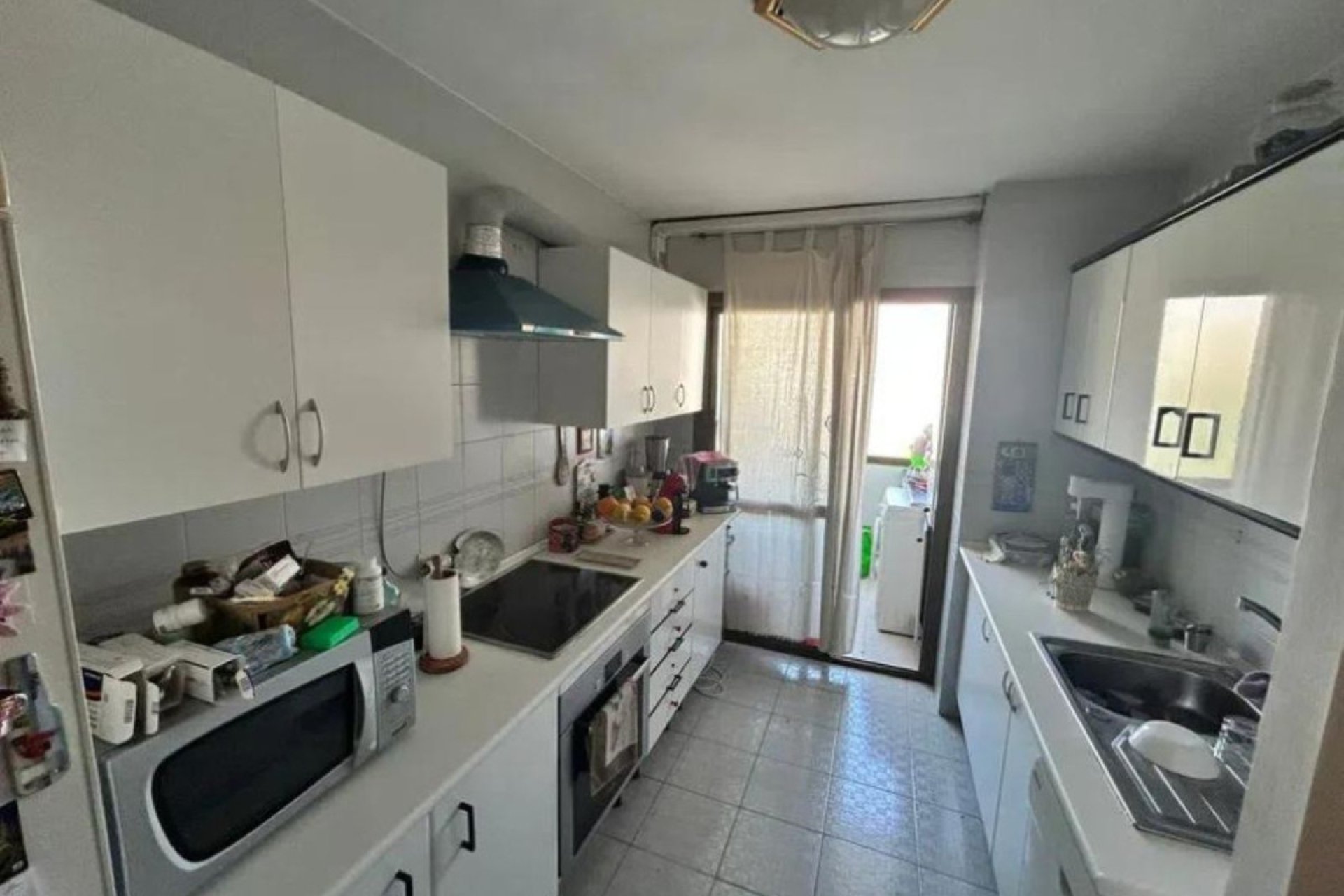 Resale - Apartment - Top Floor Apartment - Estepona - Estepona Centro