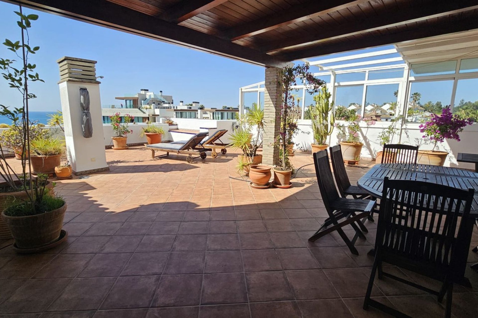Resale - Apartment - Top Floor Apartment - Estepona - Estepona Centro