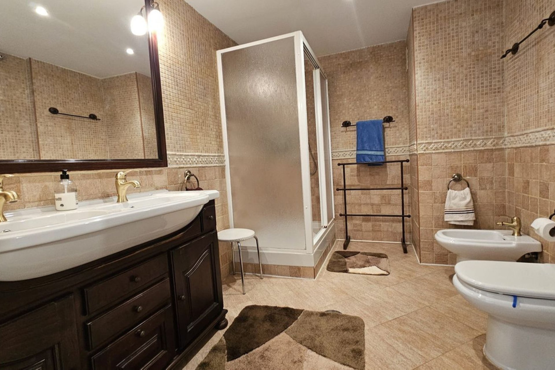 Resale - Apartment - Top Floor Apartment - Estepona - Estepona Centro