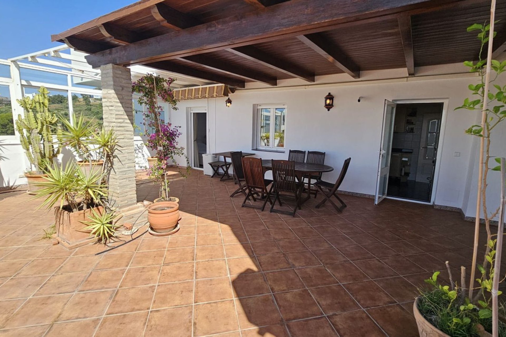 Resale - Apartment - Top Floor Apartment - Estepona - Estepona Centro