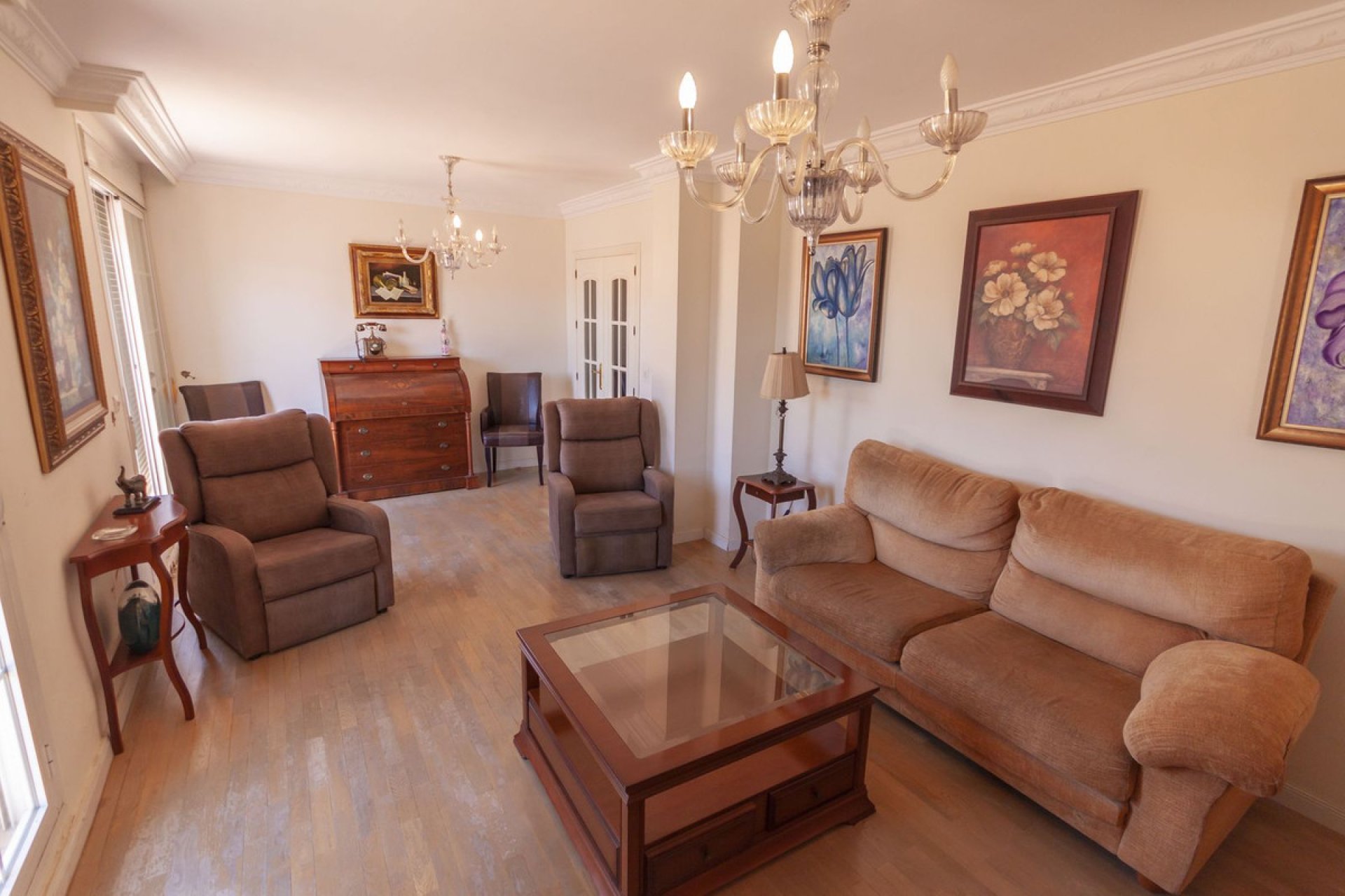 Resale - Apartment - Top Floor Apartment - Estepona - Estepona Centro