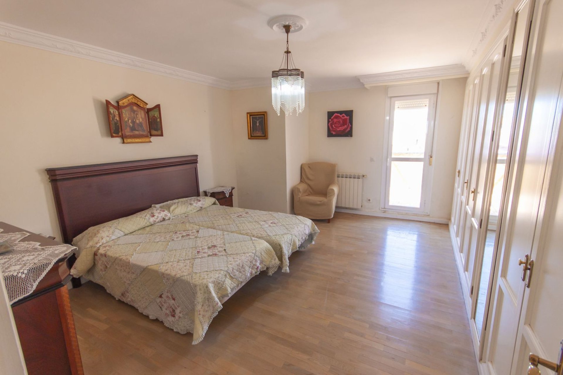Resale - Apartment - Top Floor Apartment - Estepona - Estepona Centro