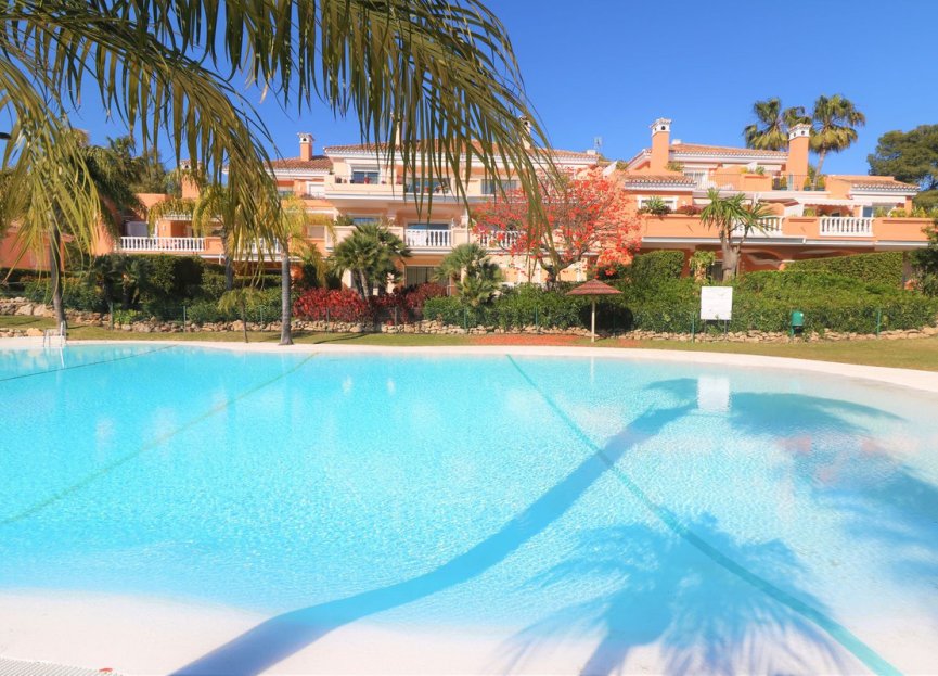 Resale - Apartment - Top Floor Apartment - Estepona - New Golden Mile