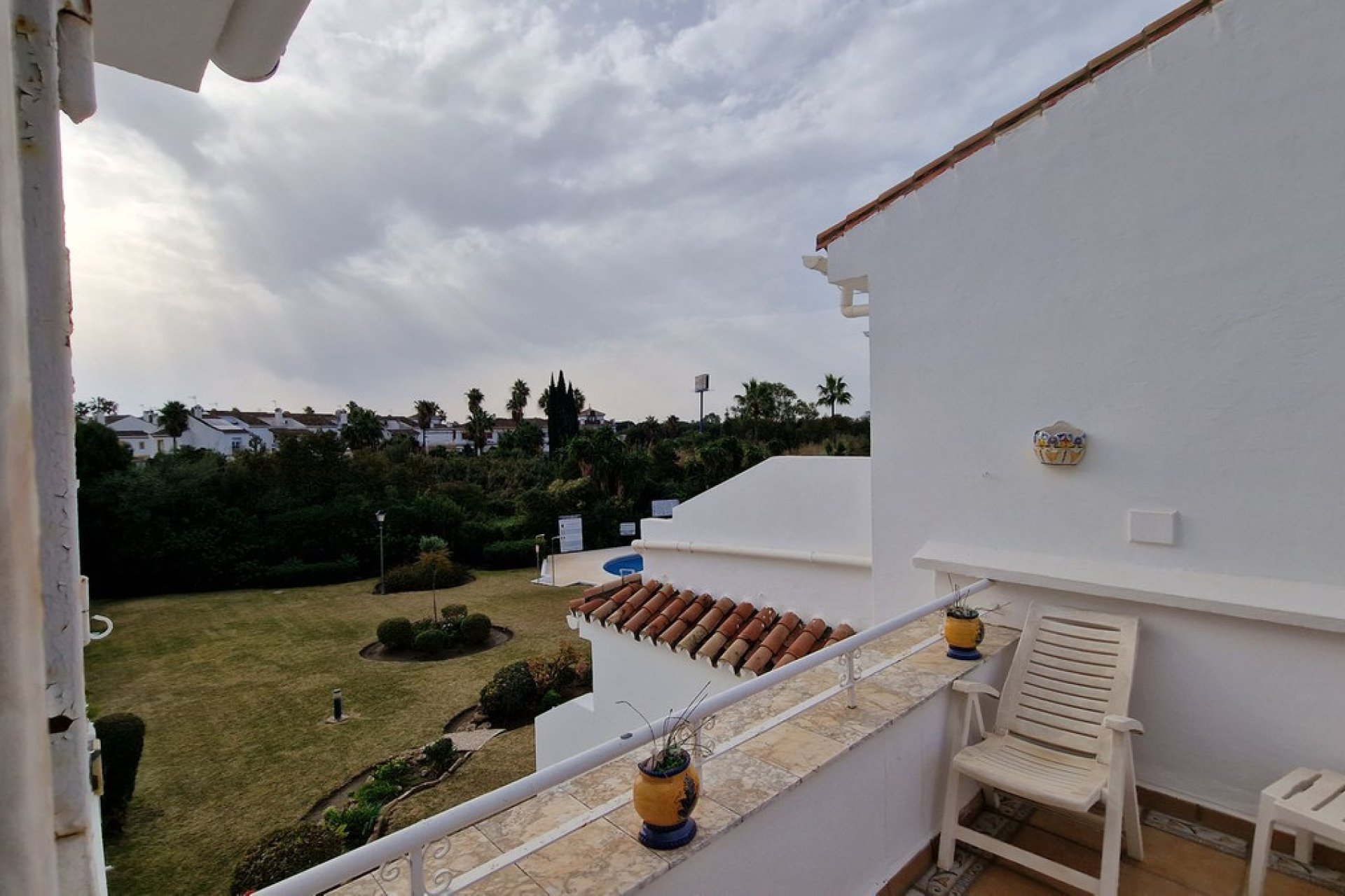 Resale - Apartment - Top Floor Apartment - Estepona - New Golden Mile
