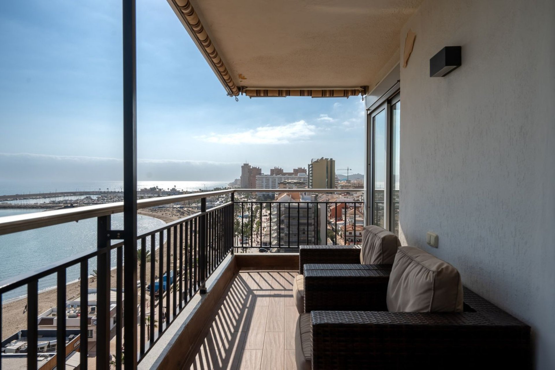 Resale - Apartment - Top Floor Apartment - Fuengirola - Fuengirola Centro