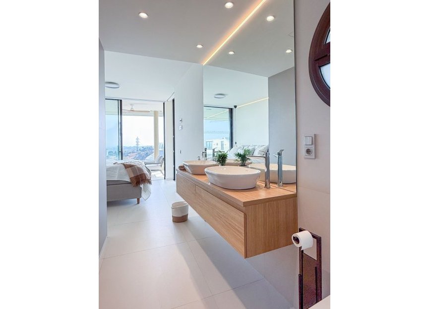 Resale - Apartment - Top Floor Apartment - Fuengirola - Fuengirola Centro