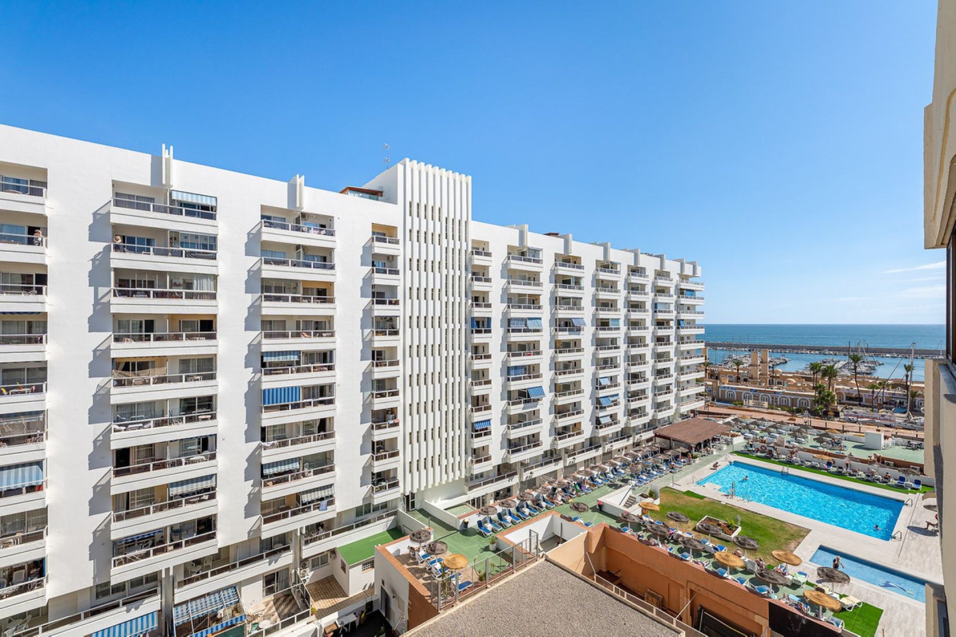 Resale - Apartment - Top Floor Apartment - Fuengirola - Fuengirola Centro