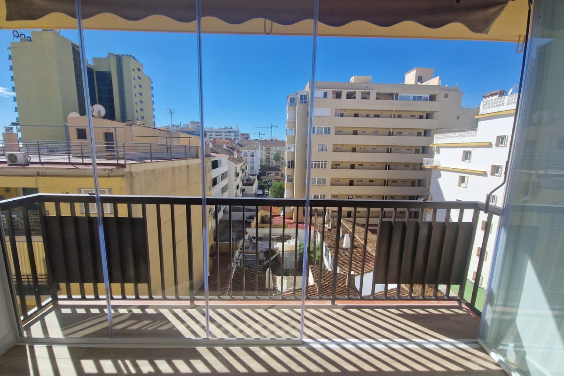 Resale - Apartment - Top Floor Apartment - Fuengirola - Fuengirola Centro