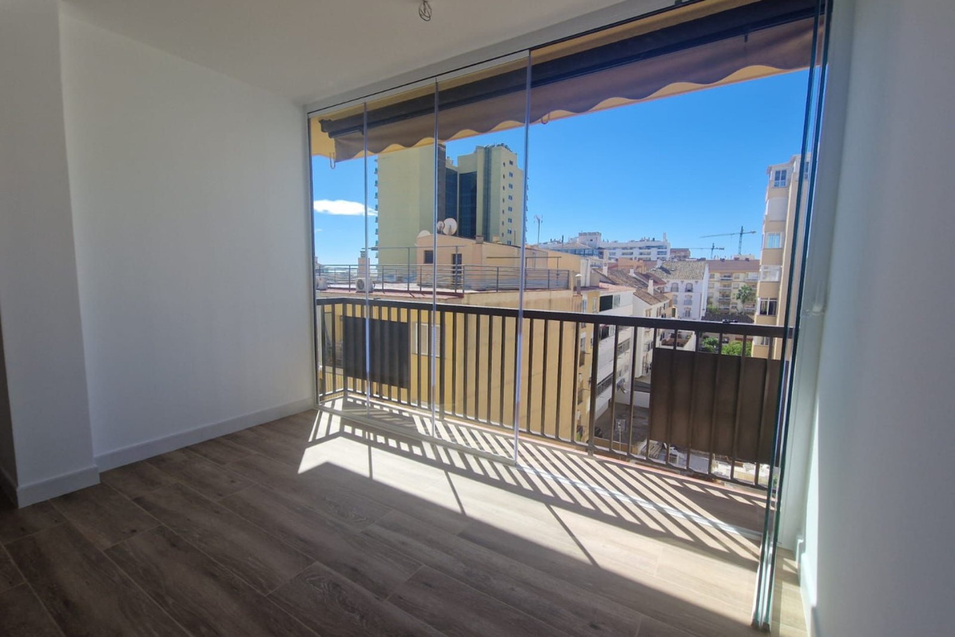 Resale - Apartment - Top Floor Apartment - Fuengirola - Fuengirola Centro