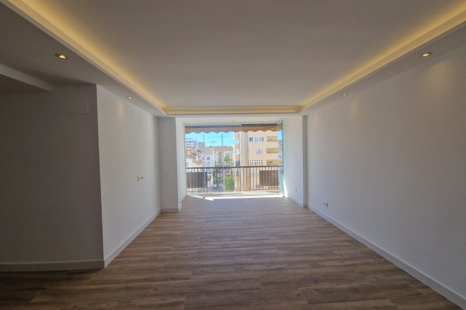 Resale - Apartment - Top Floor Apartment - Fuengirola - Fuengirola Centro