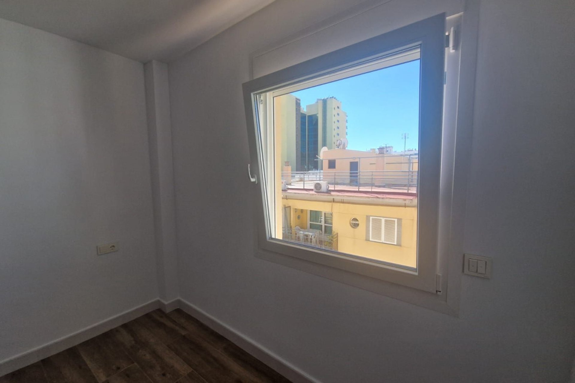 Resale - Apartment - Top Floor Apartment - Fuengirola - Fuengirola Centro