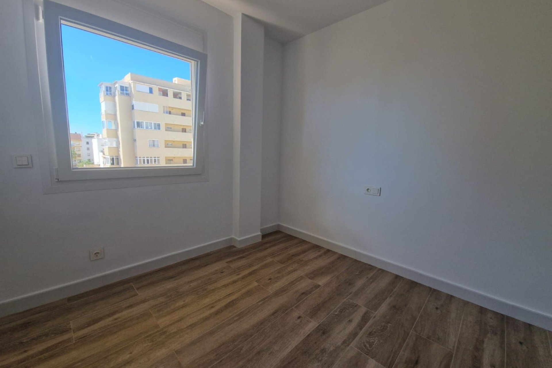 Resale - Apartment - Top Floor Apartment - Fuengirola - Fuengirola Centro