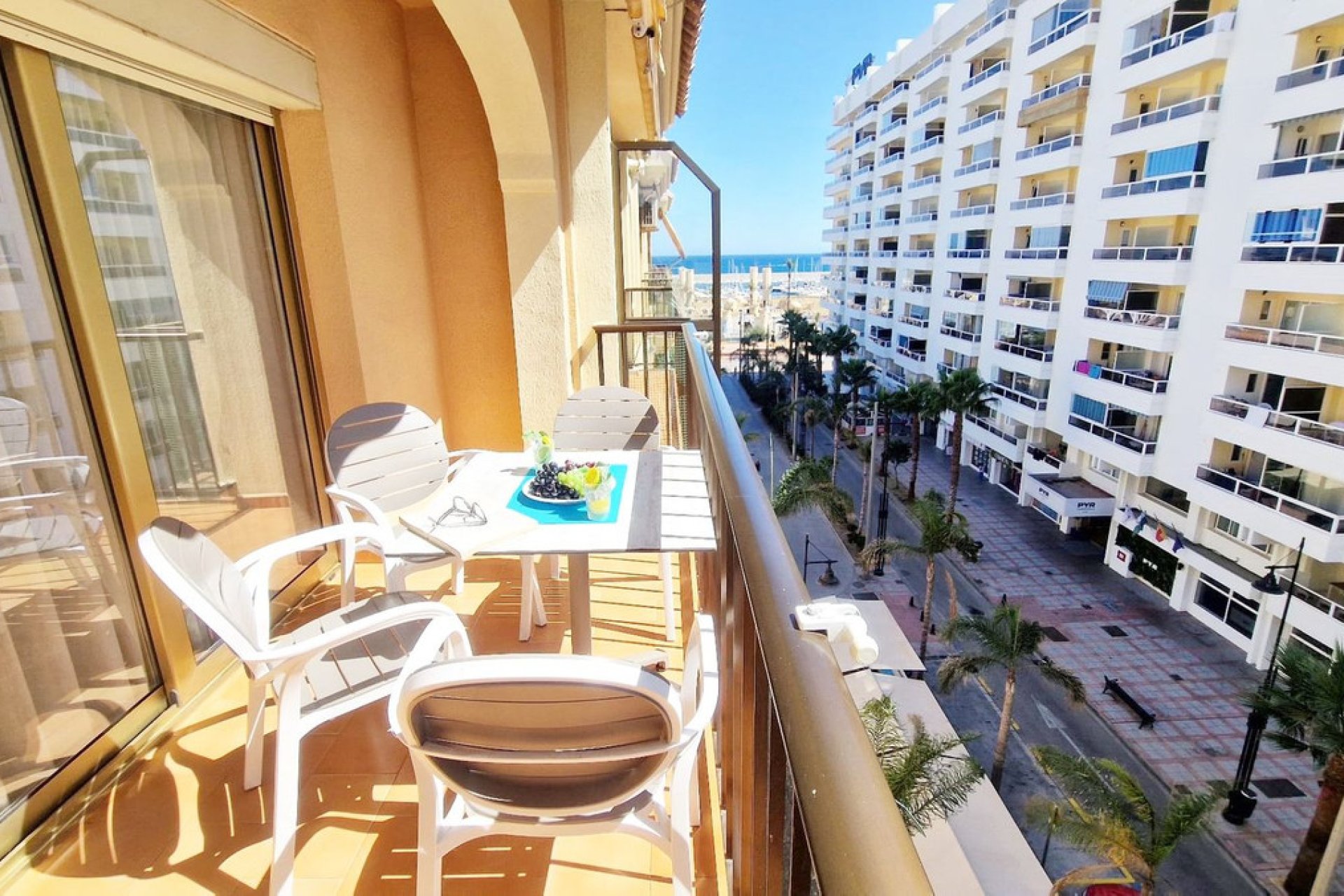 Resale - Apartment - Top Floor Apartment - Fuengirola - Fuengirola Centro