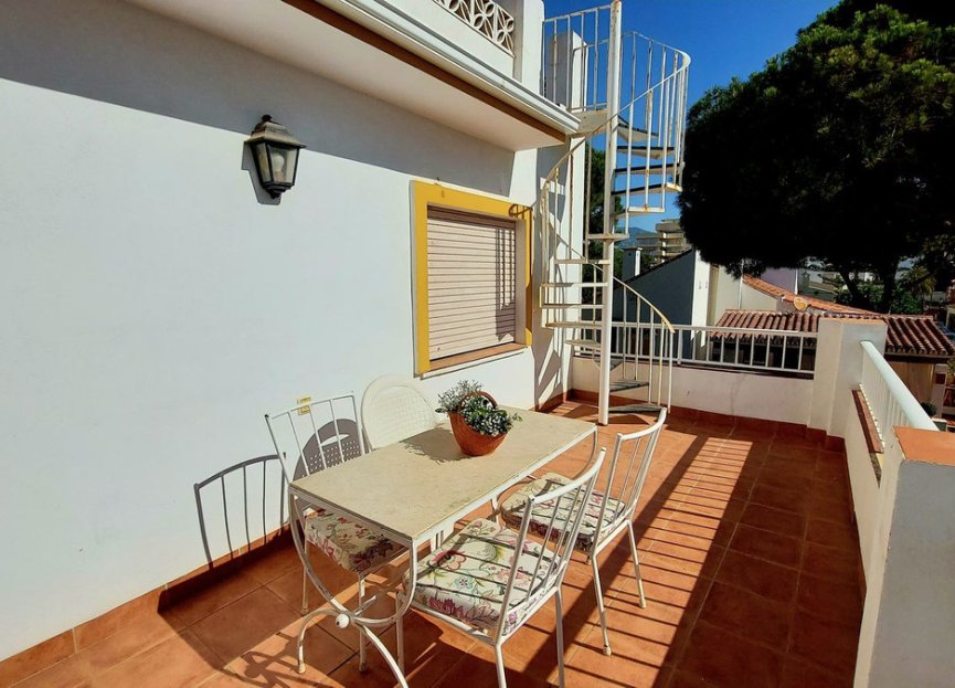 Resale - Apartment - Top Floor Apartment - Fuengirola - Fuengirola Centro