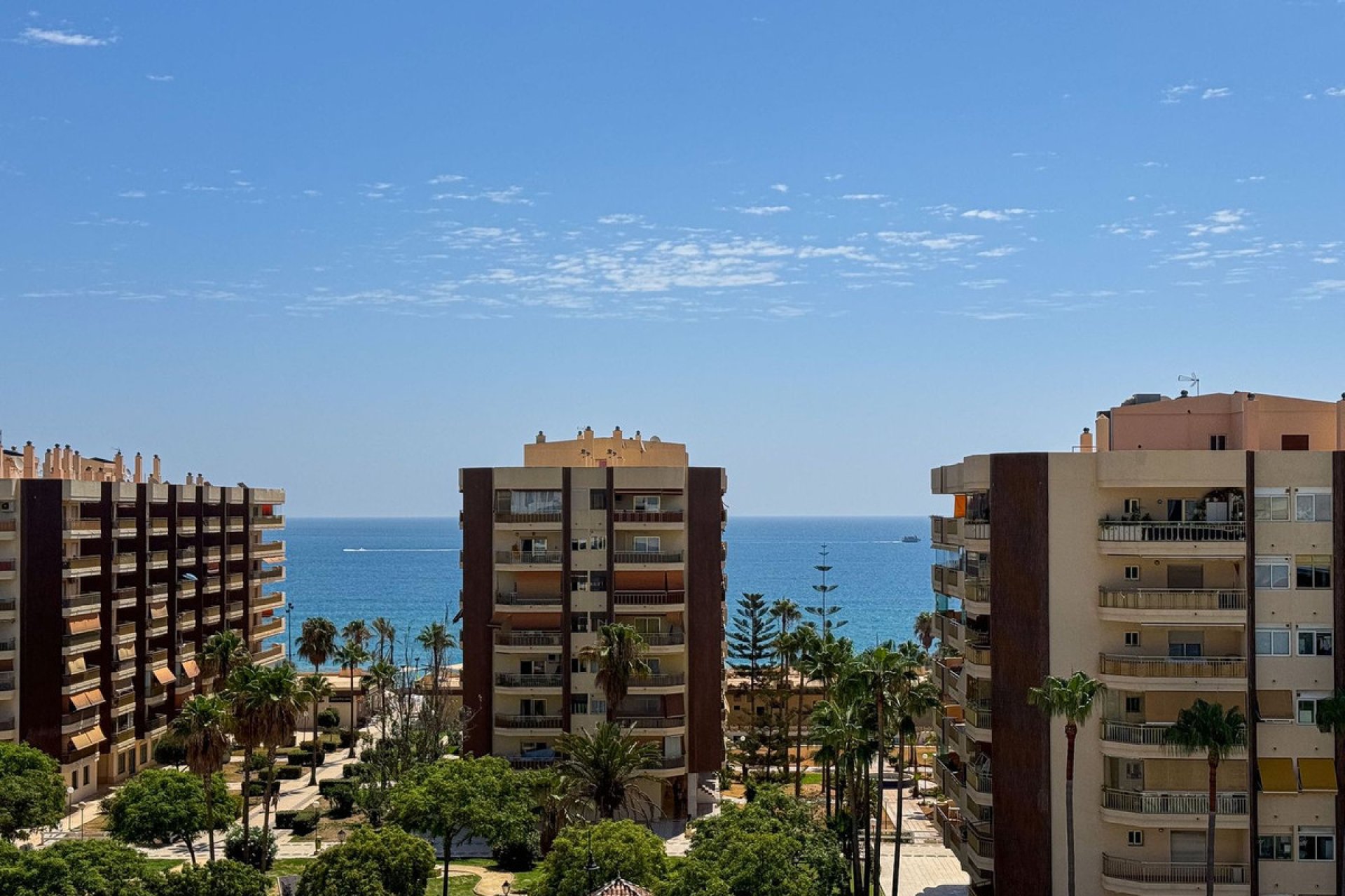 Resale - Apartment - Top Floor Apartment - Fuengirola - Fuengirola Centro