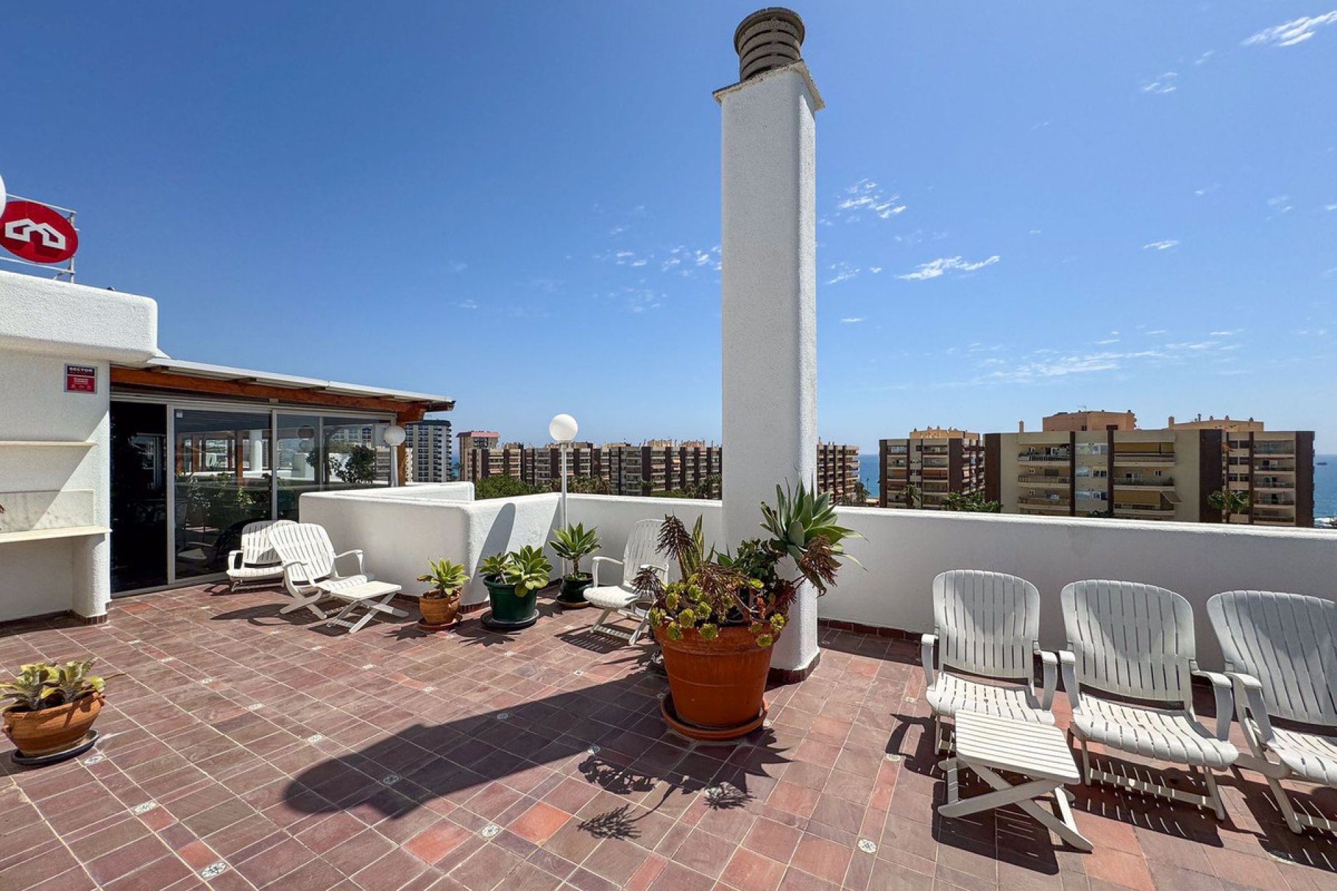 Resale - Apartment - Top Floor Apartment - Fuengirola - Fuengirola Centro