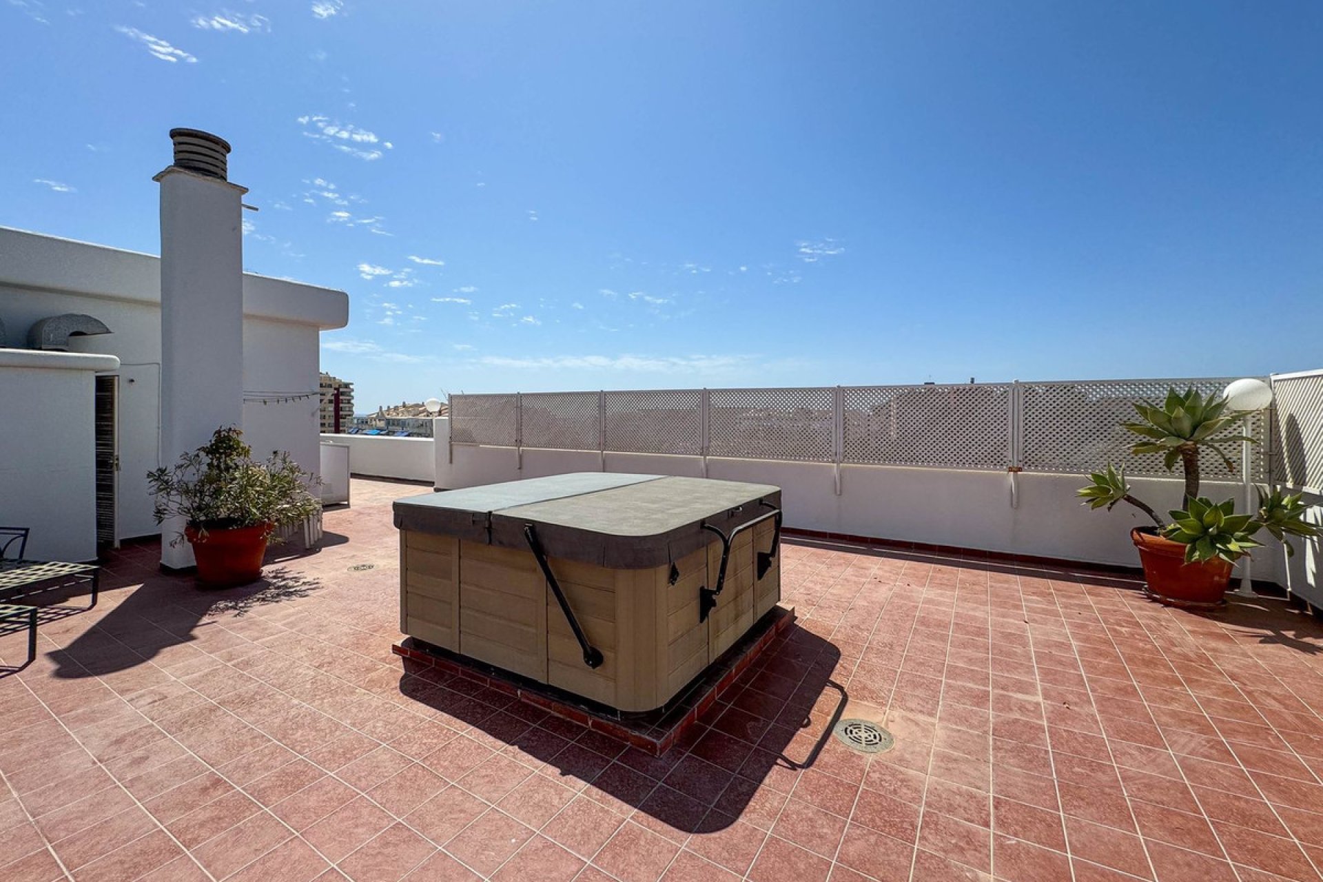 Resale - Apartment - Top Floor Apartment - Fuengirola - Fuengirola Centro