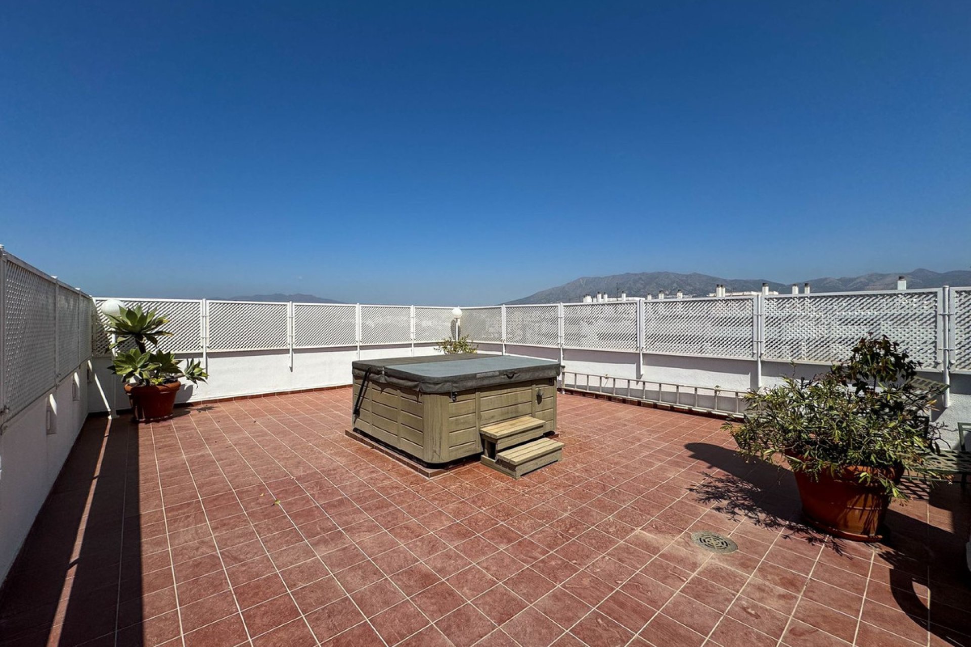 Resale - Apartment - Top Floor Apartment - Fuengirola - Fuengirola Centro