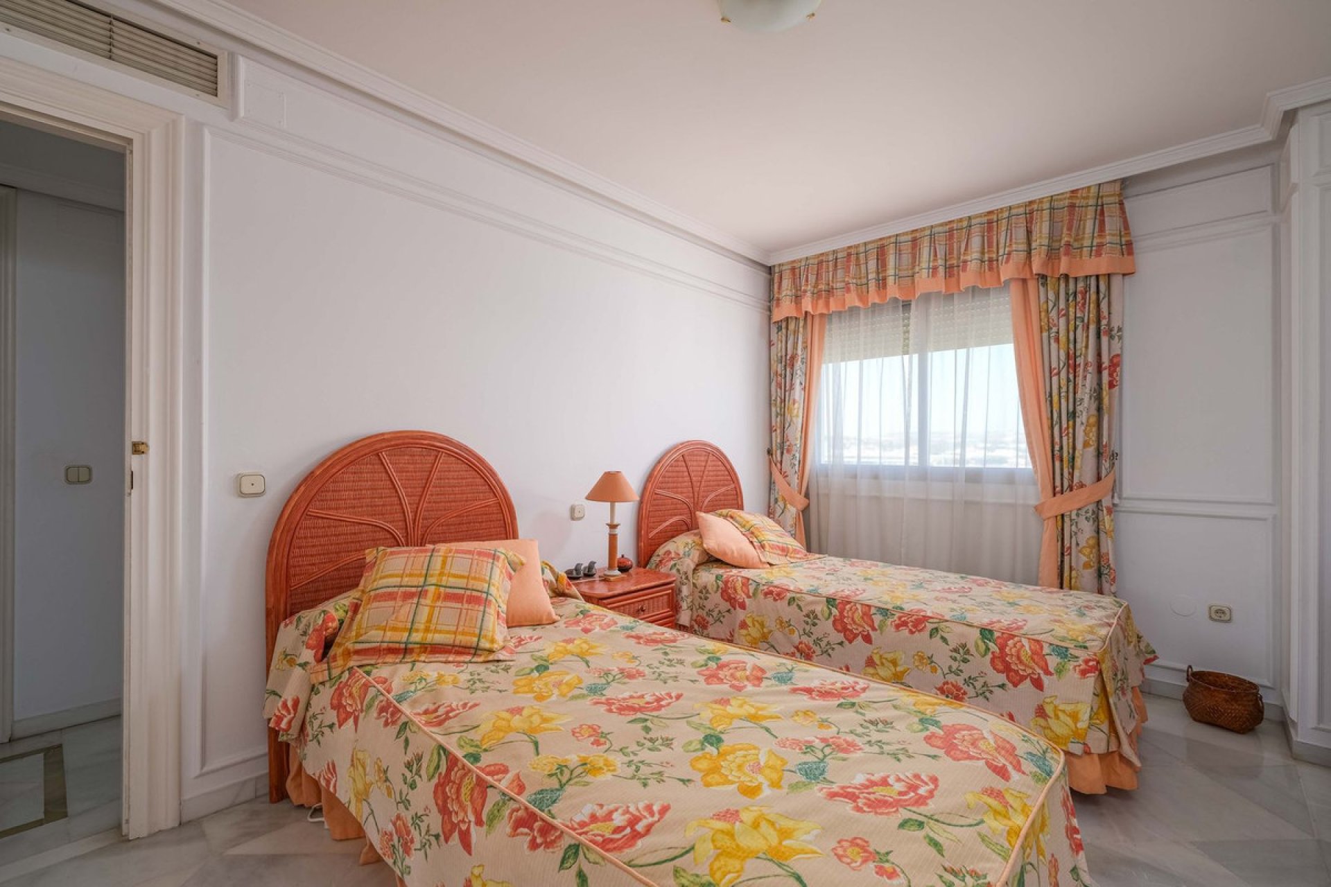 Resale - Apartment - Top Floor Apartment - Fuengirola - Fuengirola Centro