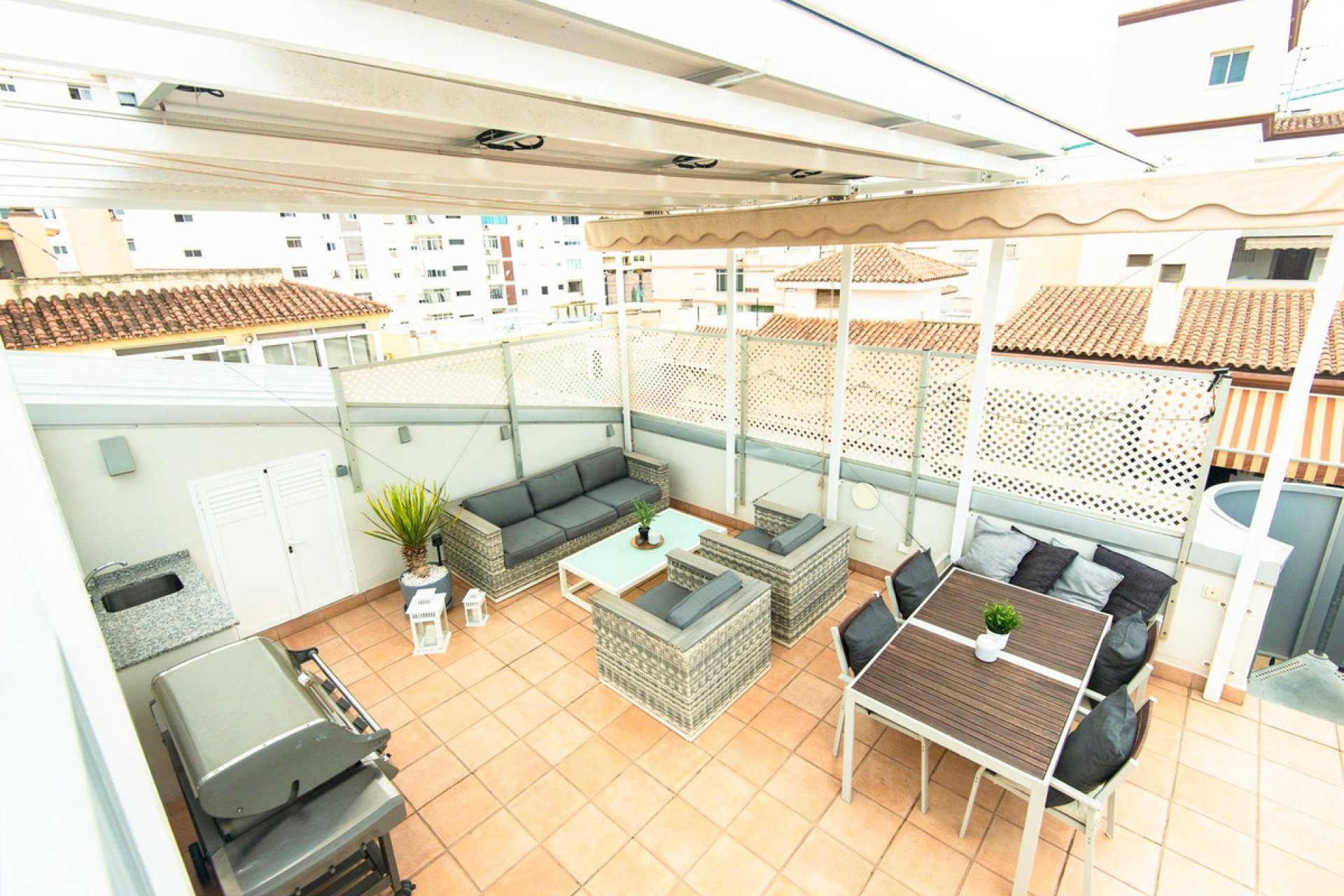 Resale - Apartment - Top Floor Apartment - Fuengirola - Fuengirola Centro