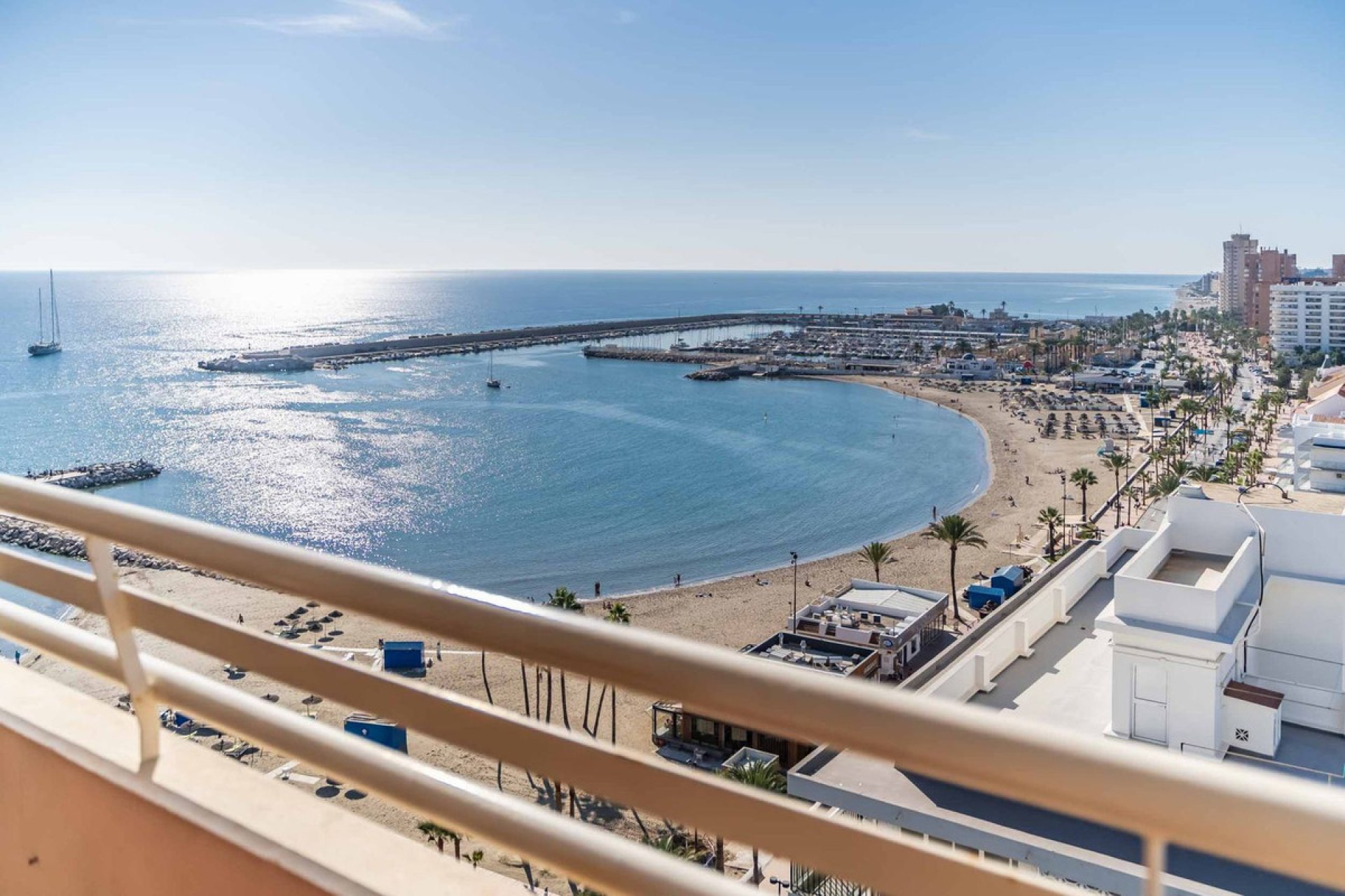 Resale - Apartment - Top Floor Apartment - Fuengirola - Fuengirola Centro