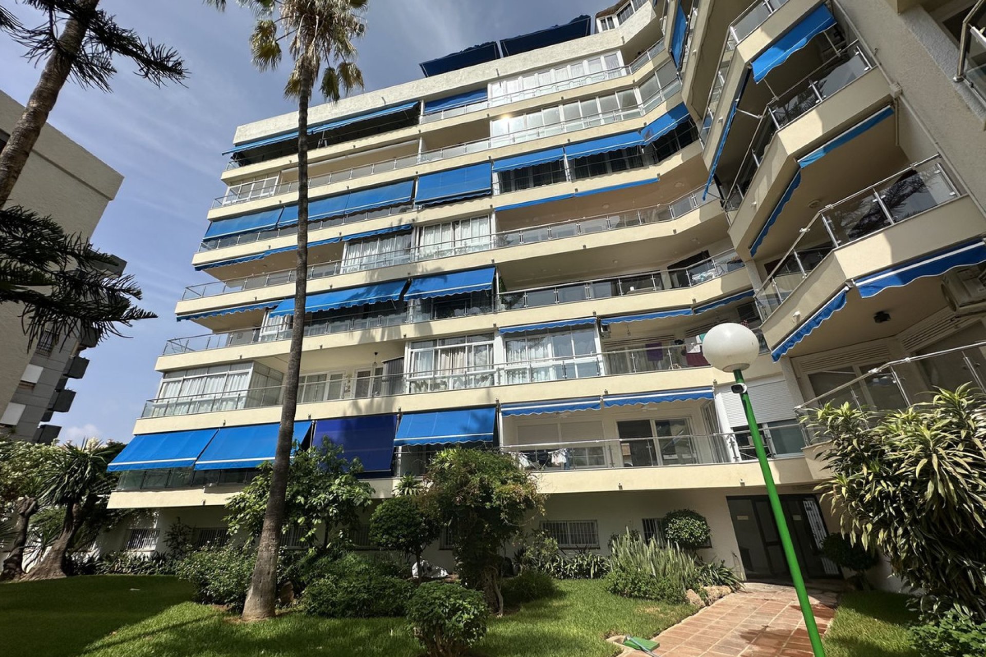 Resale - Apartment - Top Floor Apartment - Fuengirola - Fuengirola Centro