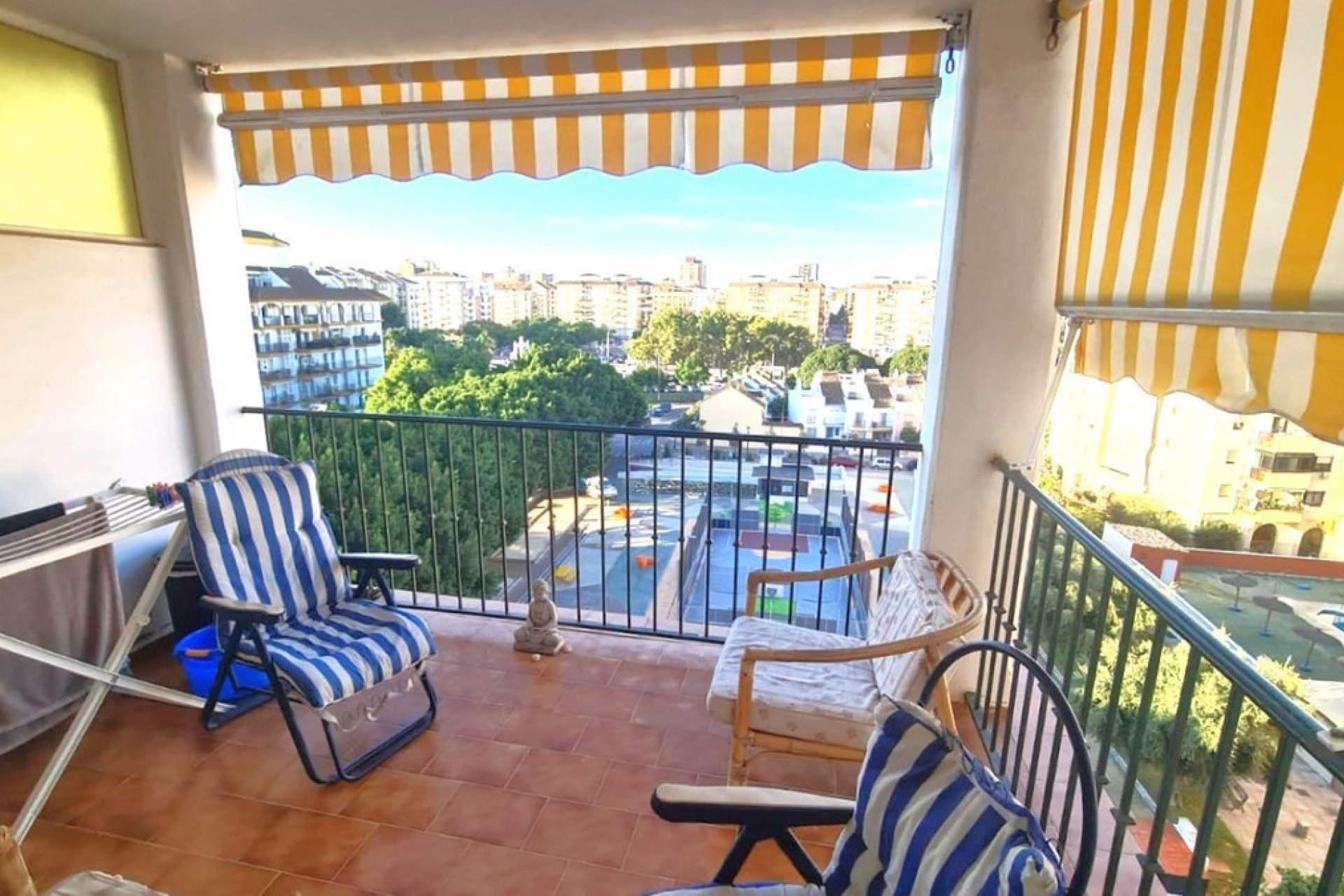 Resale - Apartment - Top Floor Apartment - Fuengirola - Fuengirola Centro