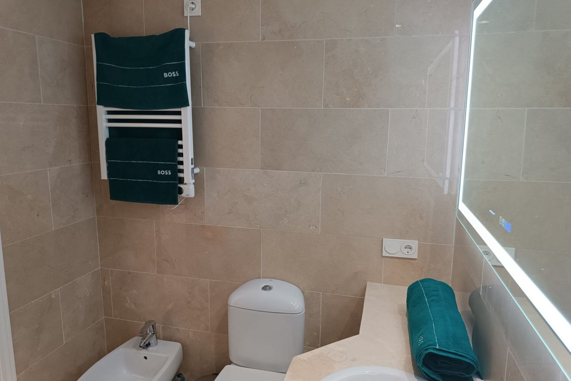 Resale - Apartment - Top Floor Apartment - Manilva - La Duquesa