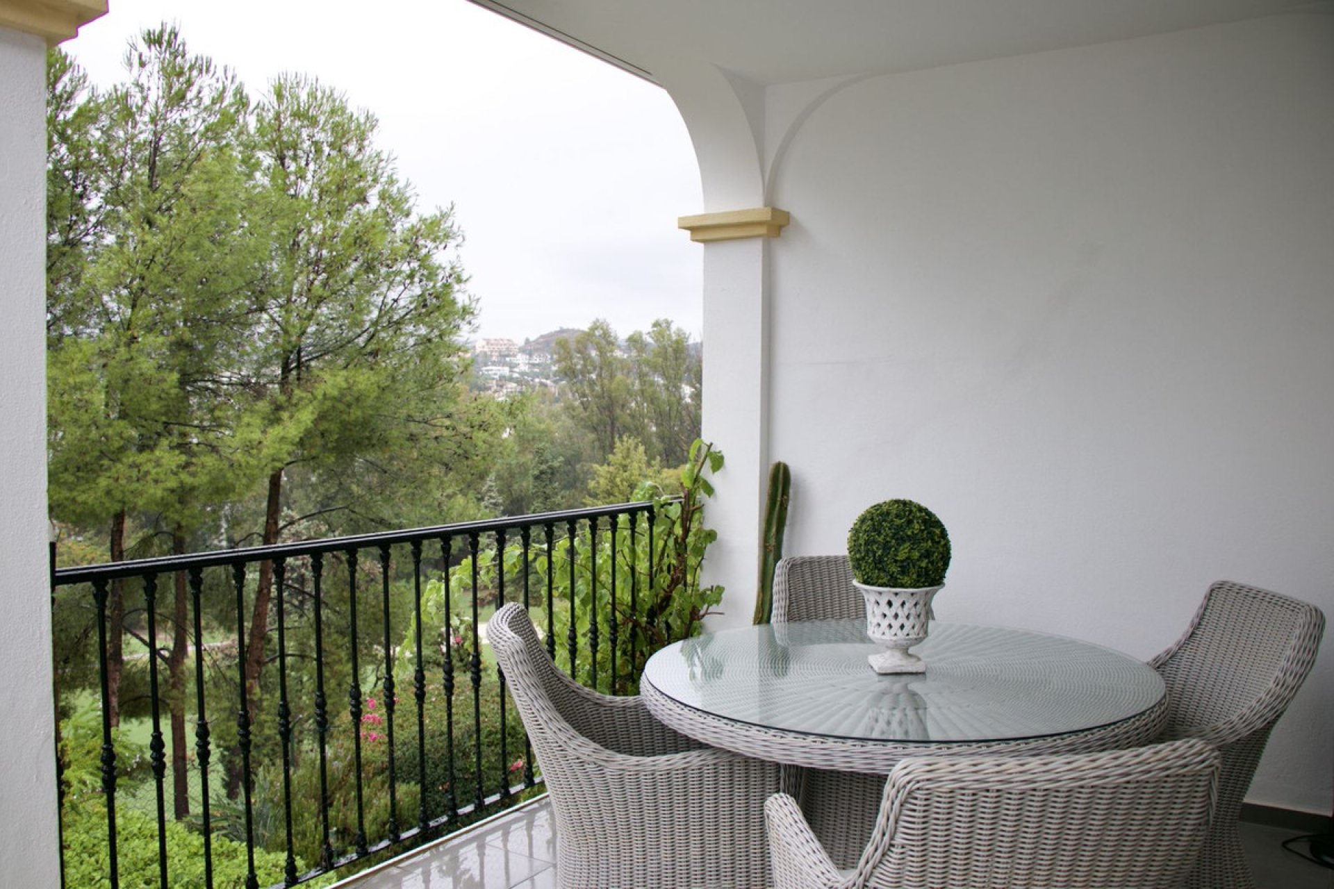 Resale - Apartment - Top Floor Apartment - Marbella - Aloha