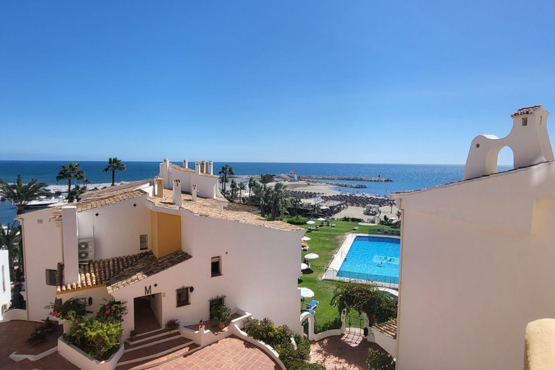 Resale - Apartment - Top Floor Apartment - Marbella - Cabopino