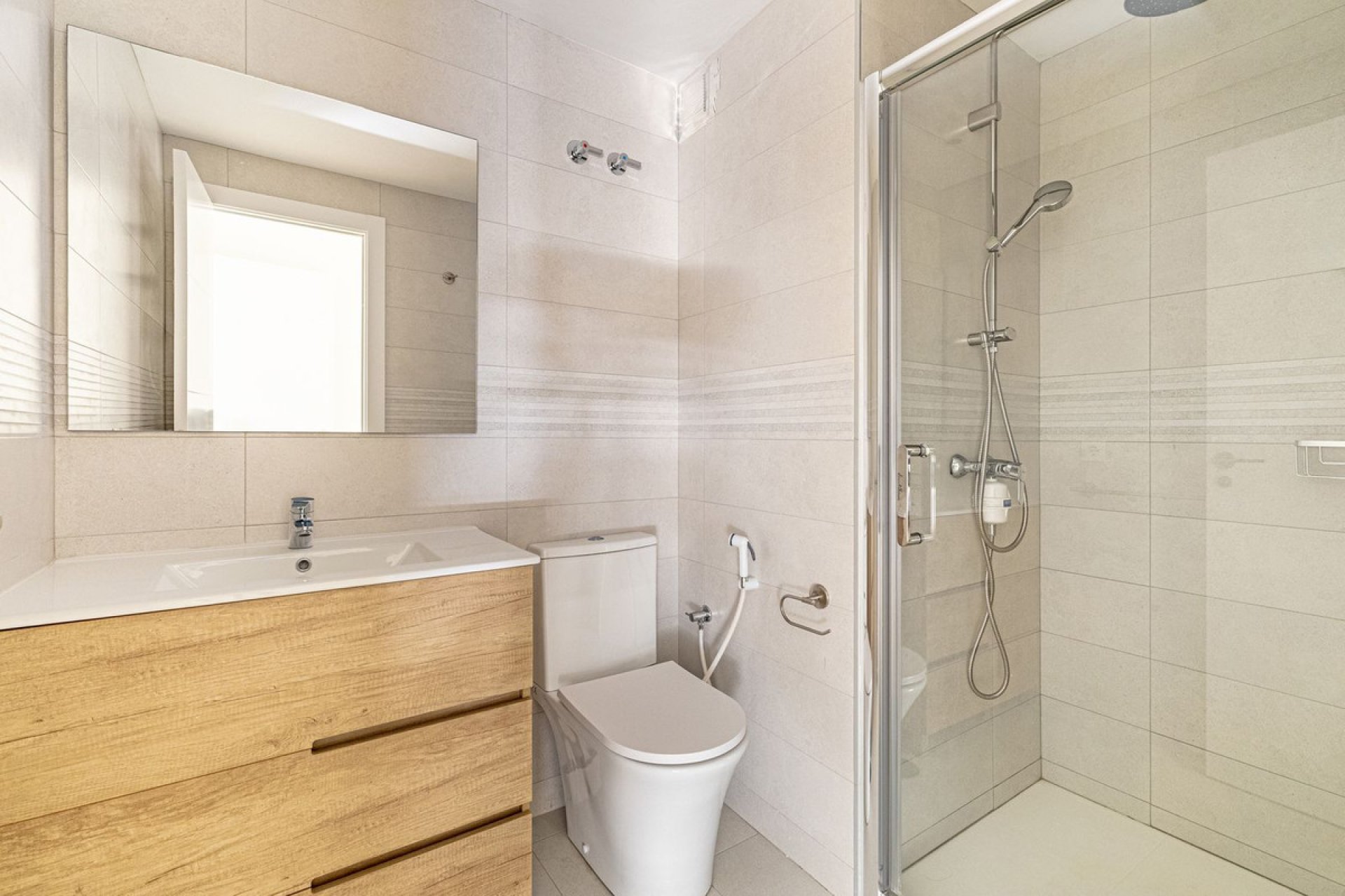 Resale - Apartment - Top Floor Apartment - Marbella - Marbella Centro