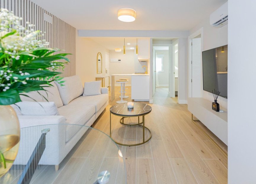 Resale - Apartment - Top Floor Apartment - Marbella - Marbella Centro