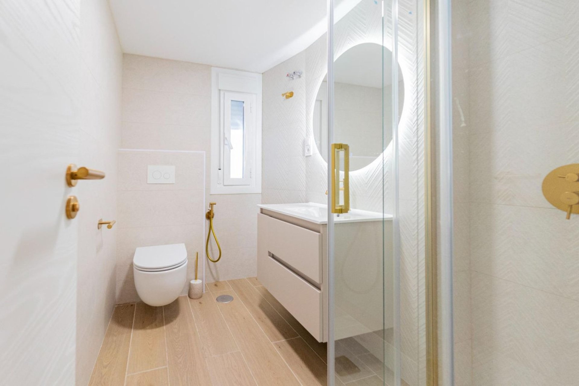 Resale - Apartment - Top Floor Apartment - Marbella - Marbella Centro