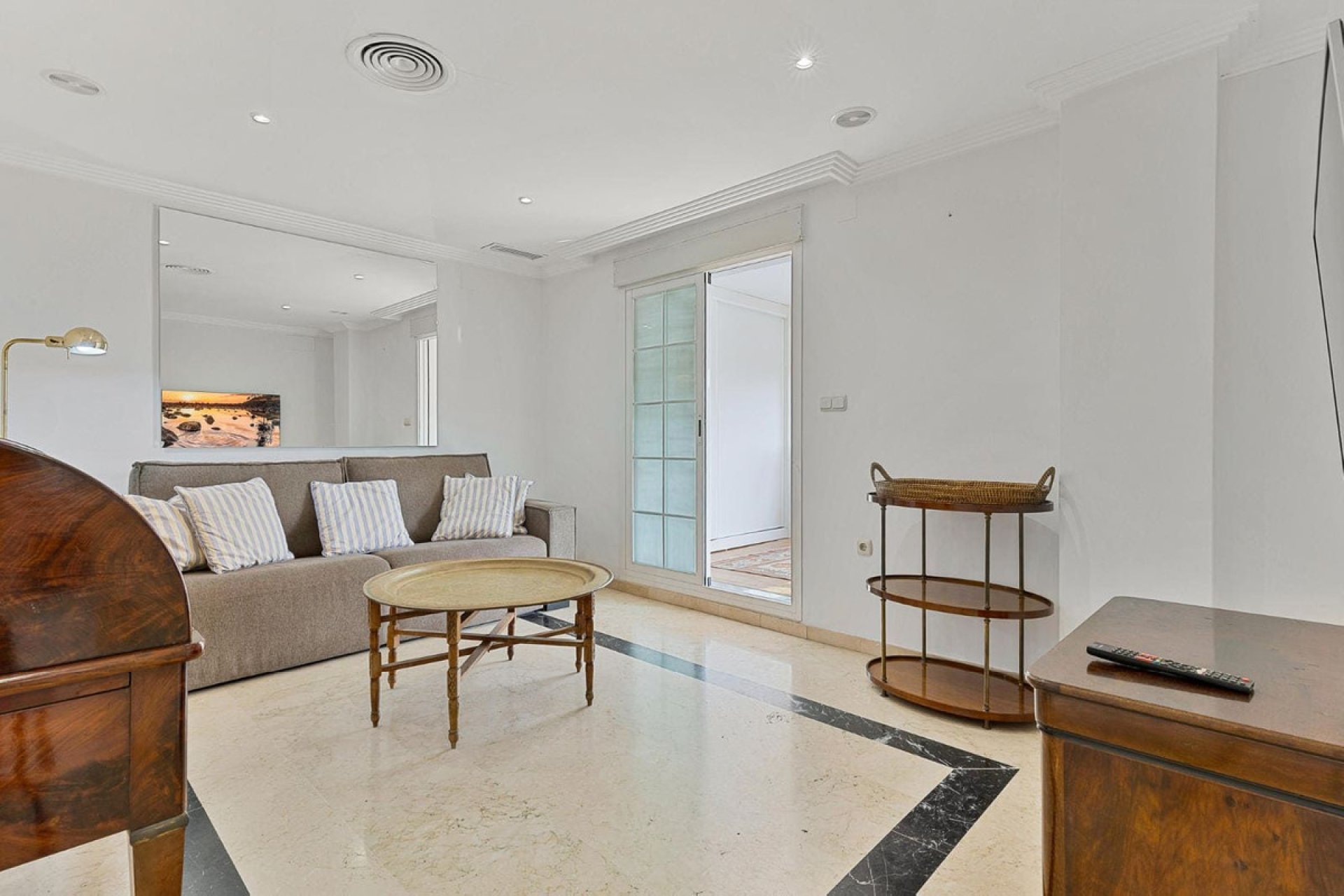 Resale - Apartment - Top Floor Apartment - Marbella - Marbella Centro