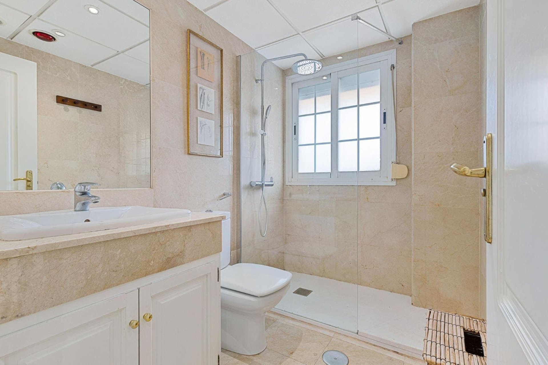 Resale - Apartment - Top Floor Apartment - Marbella - Marbella Centro