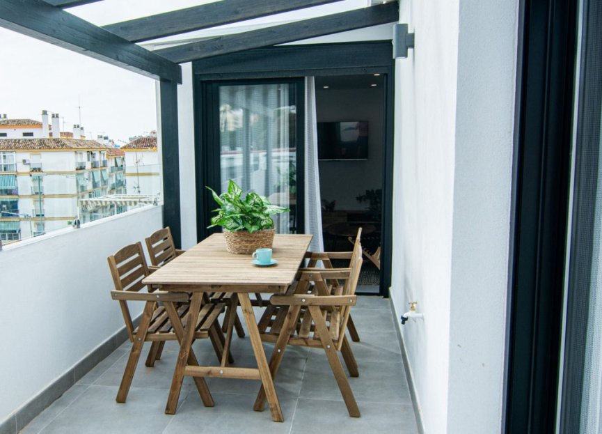 Resale - Apartment - Top Floor Apartment - Marbella - Marbella Centro