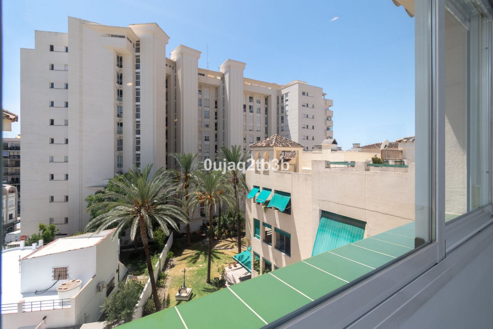 Resale - Apartment - Top Floor Apartment - Marbella - Marbella Centro