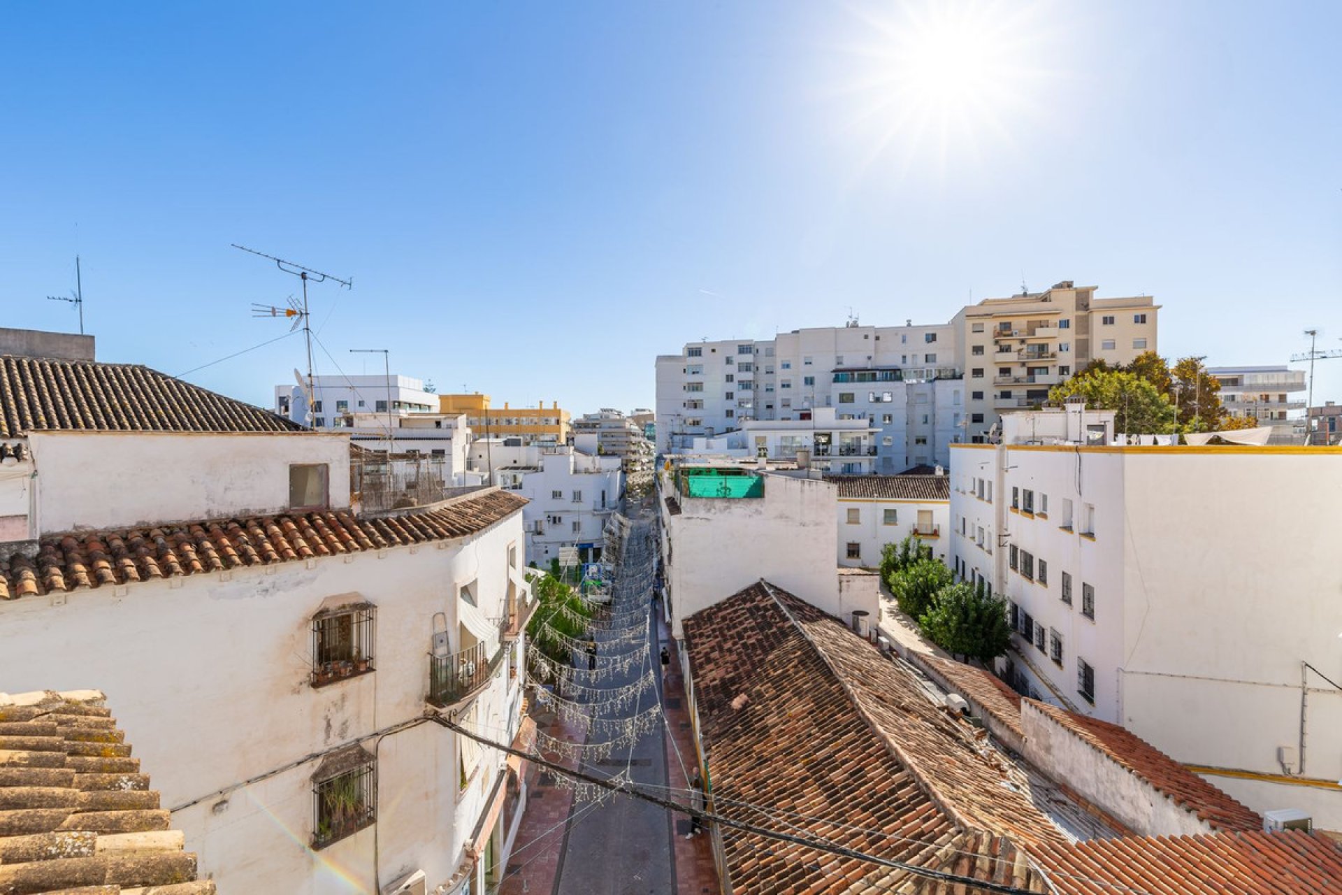 Resale - Apartment - Top Floor Apartment - Marbella - Marbella Centro