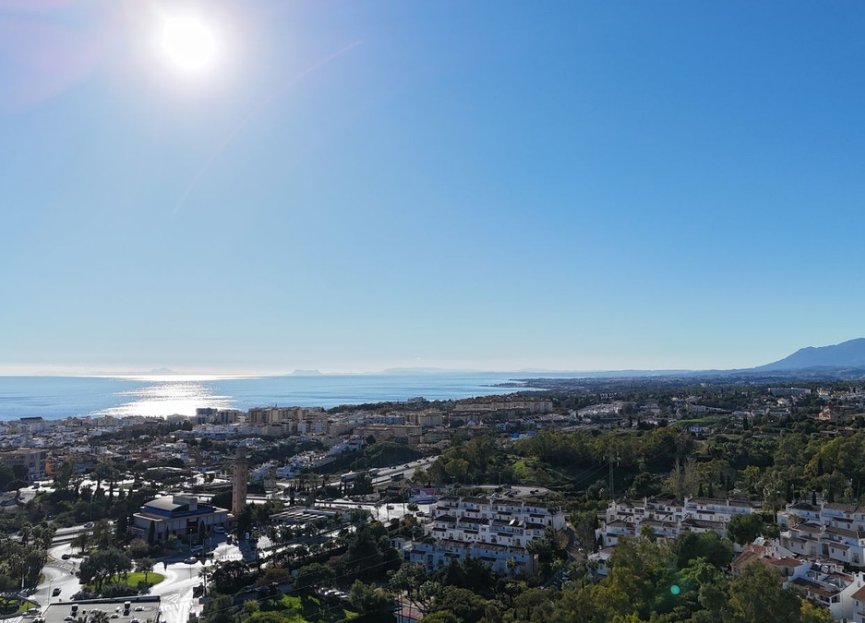 Resale - Apartment - Top Floor Apartment - Marbella - Marbella Centro