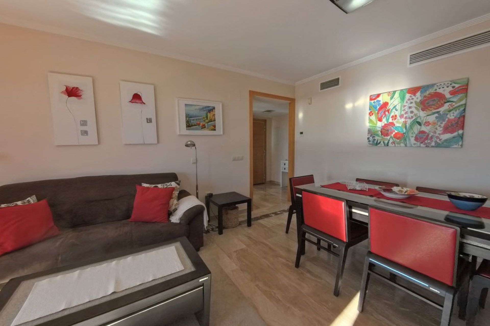 Resale - Apartment - Top Floor Apartment - Marbella - Marbella Centro