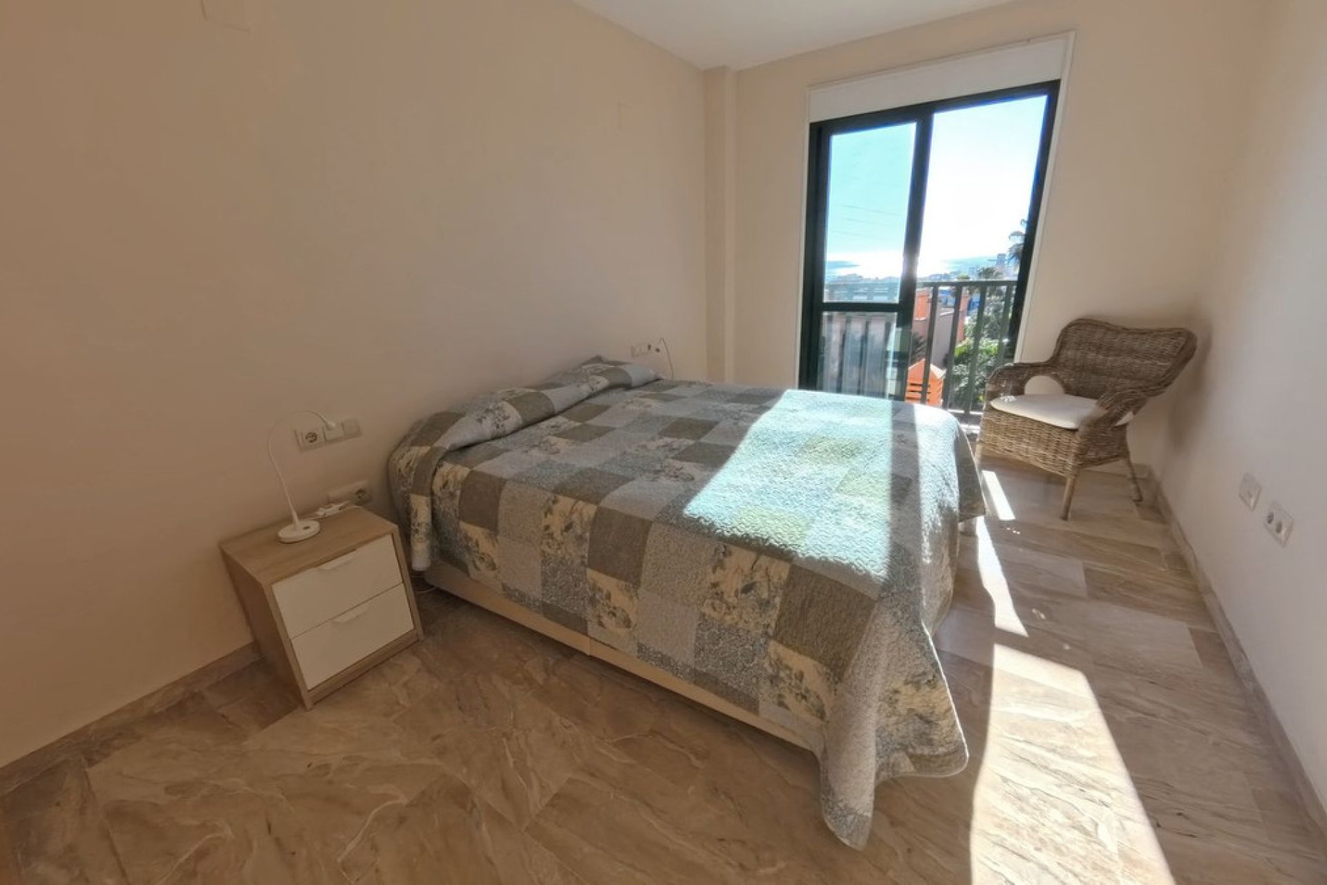 Resale - Apartment - Top Floor Apartment - Marbella - Marbella Centro