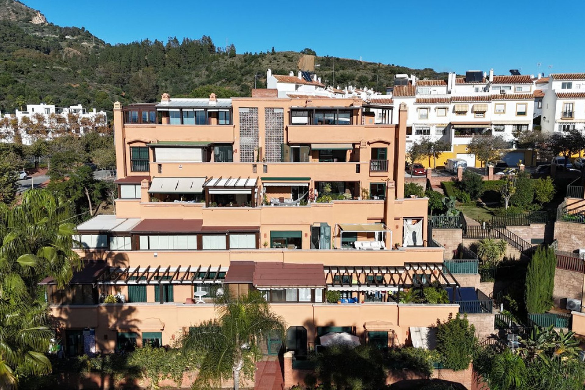 Resale - Apartment - Top Floor Apartment - Marbella - Marbella Centro